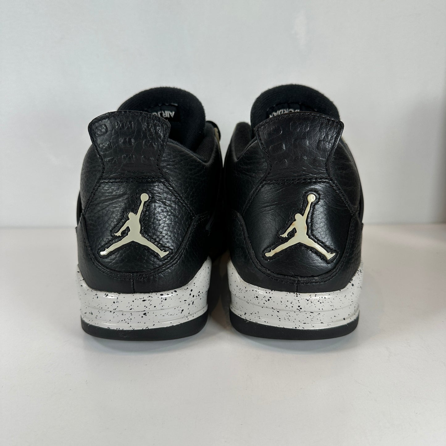 314254 003 Jordan 4 Retro Oreo (2015) [USED] - 10.5 M (Used) (No Box)