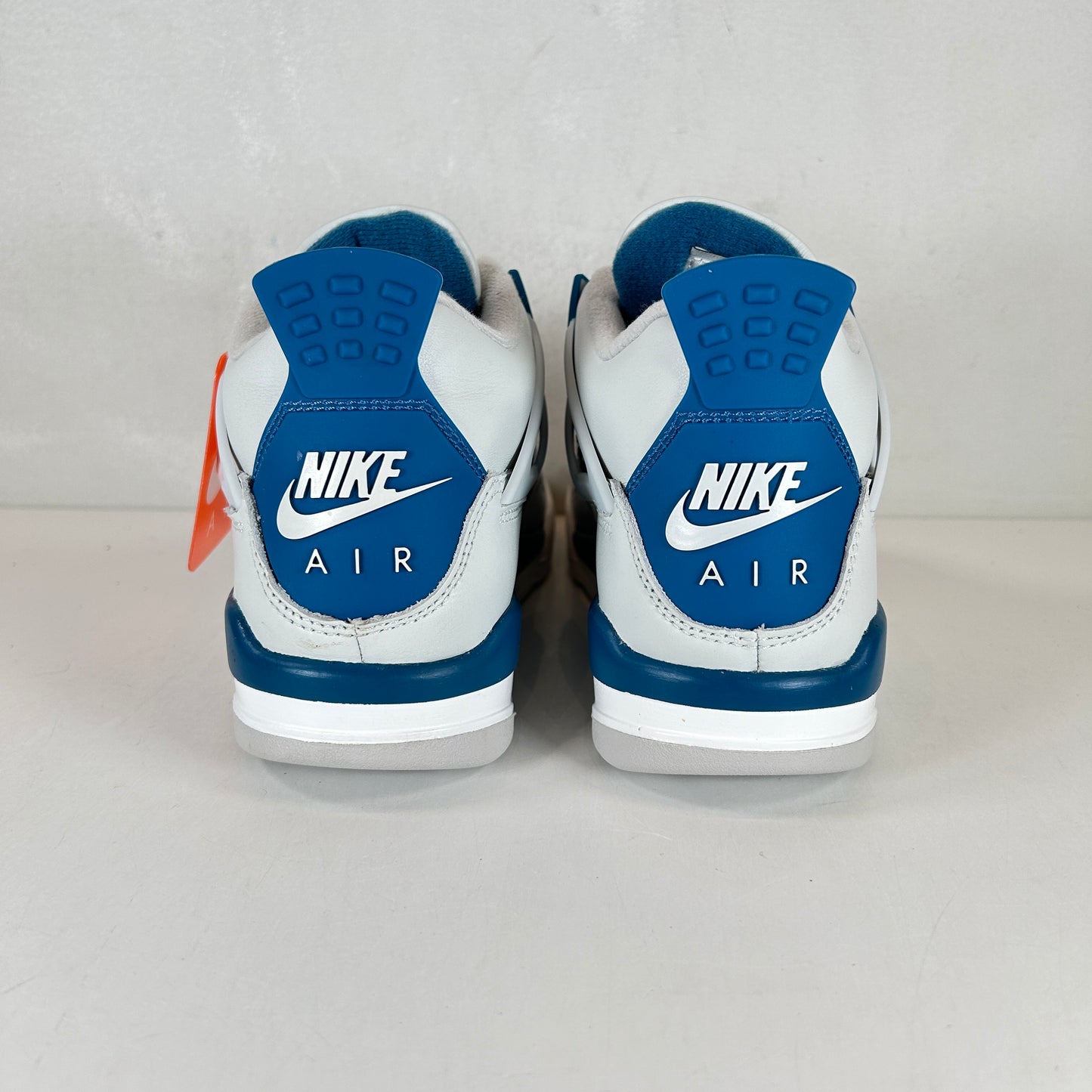 HF4281 141 Jordan 4 Retro Military Blue (2024) (GS) [USED] - 4.5 Y (Used)
