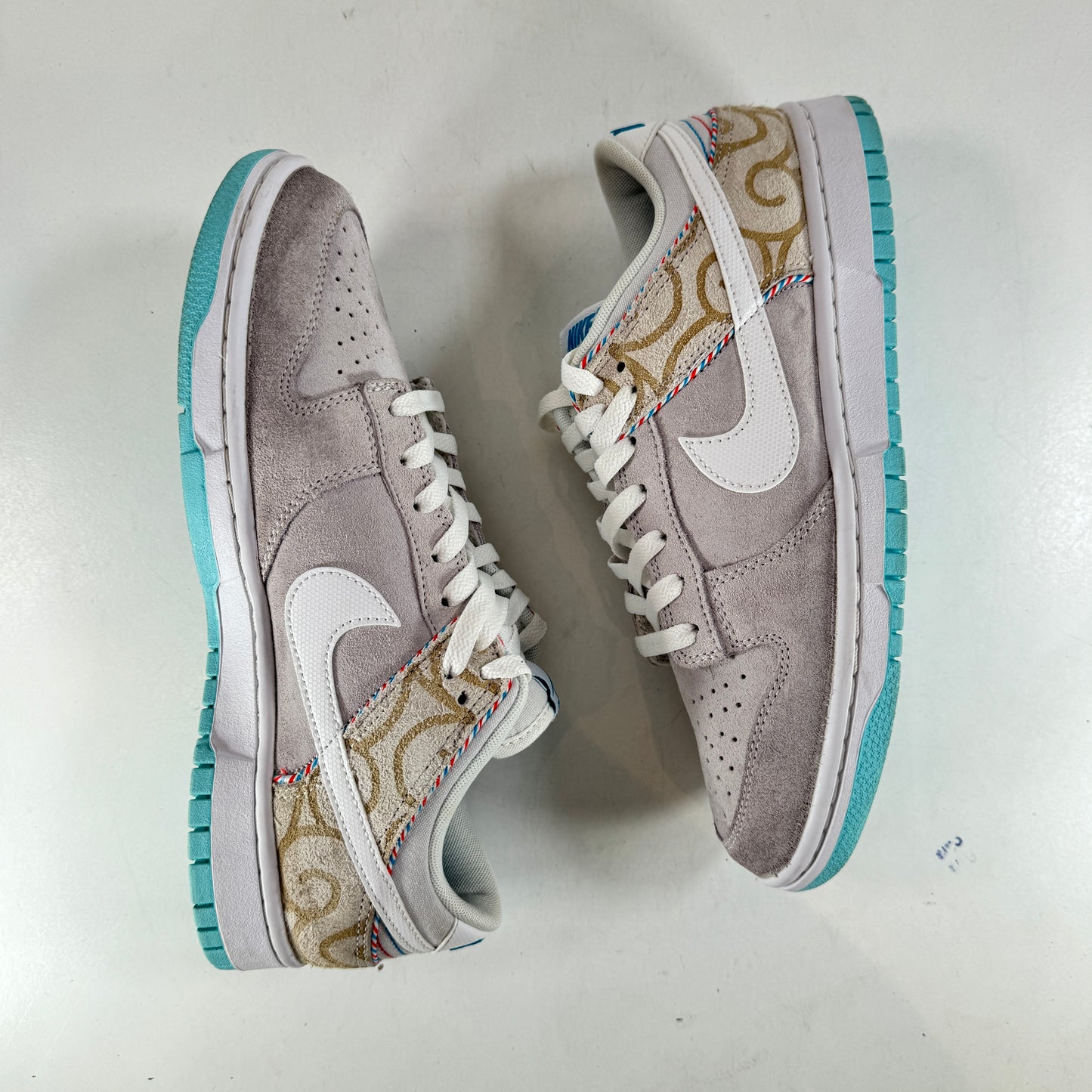 DH7614 500 Nike Dunk Low SE Barber Shop Grey [USED] - 9 M (Used)