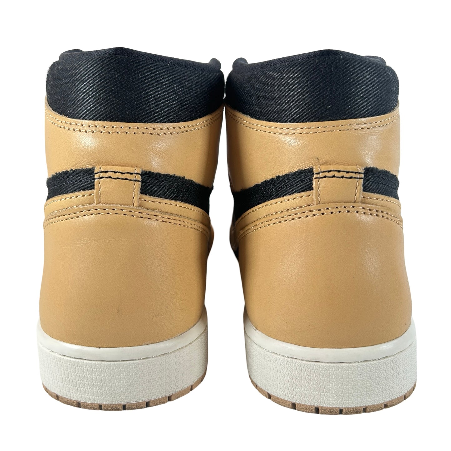 555088 202 Jordan 1 Retro High OG Heirloom [USED] - 12 M (Used)