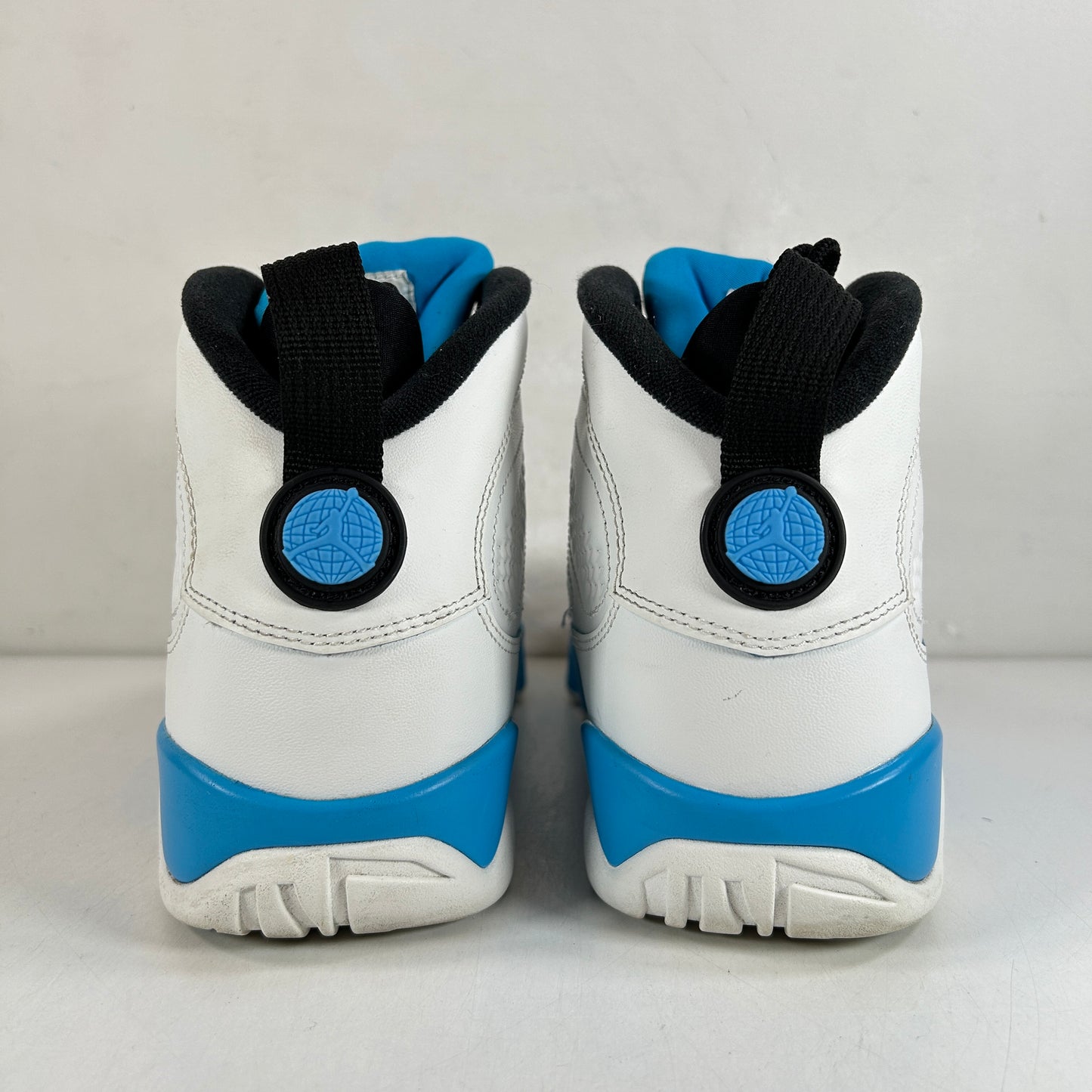 FQ8992 101 Jordan 9 Retro Powder Blue (2024) [USED] - 9.5 M (Used2)