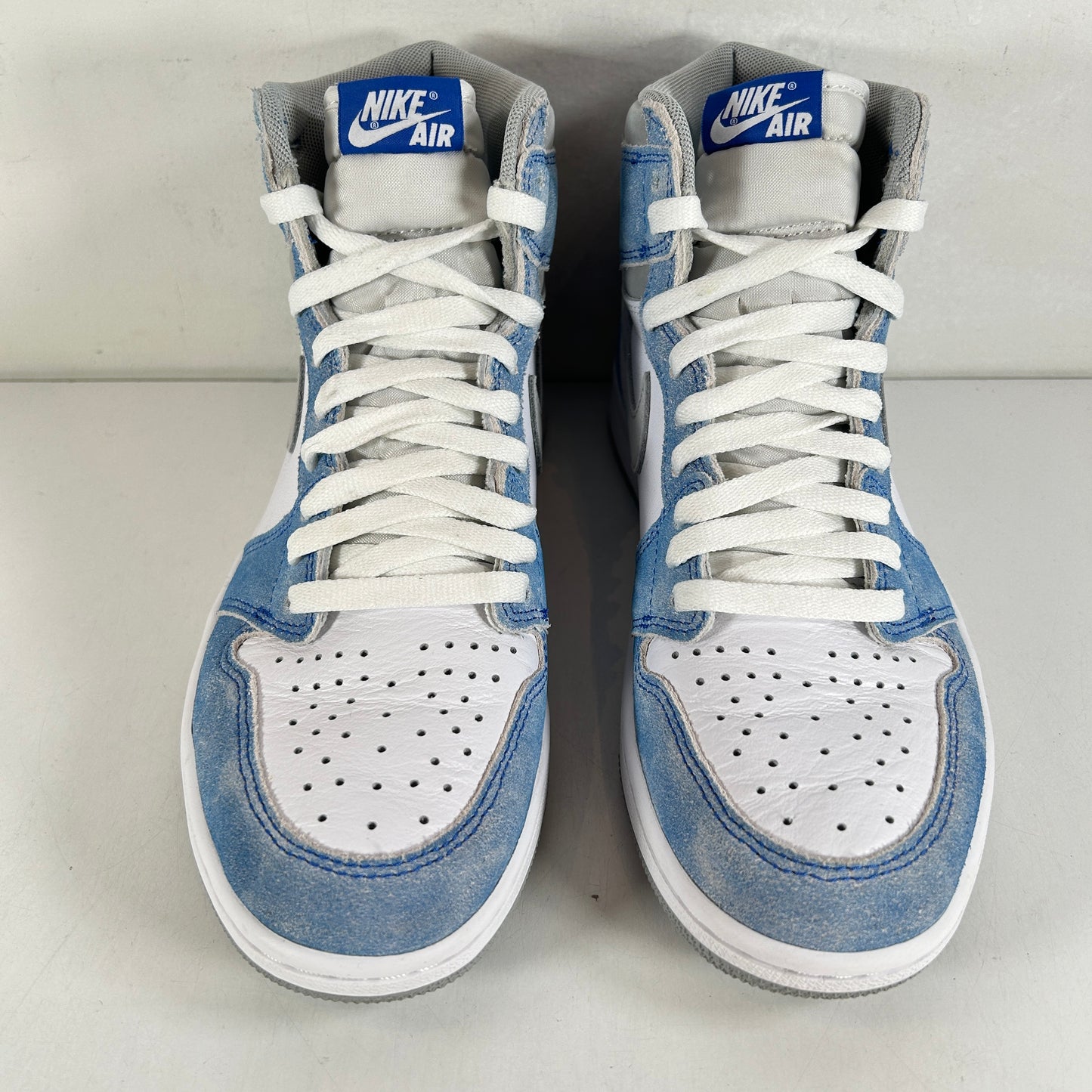 555088 402 Jordan 1 Hyper Royal [USED] - 8.5 M (Used)