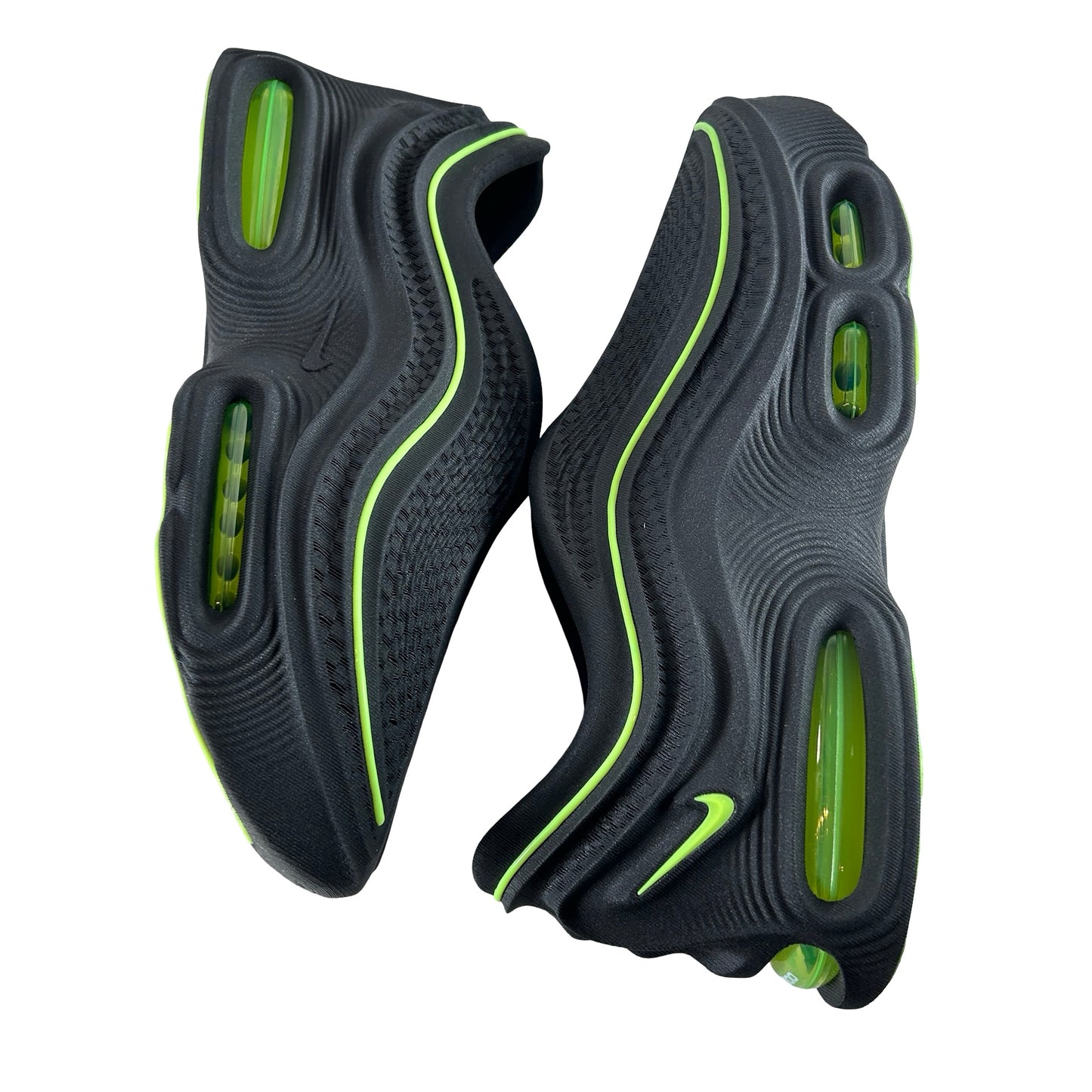 IR1113 001 Nike Air Max 95000 Black Volt [USED] - 13 M (Used)