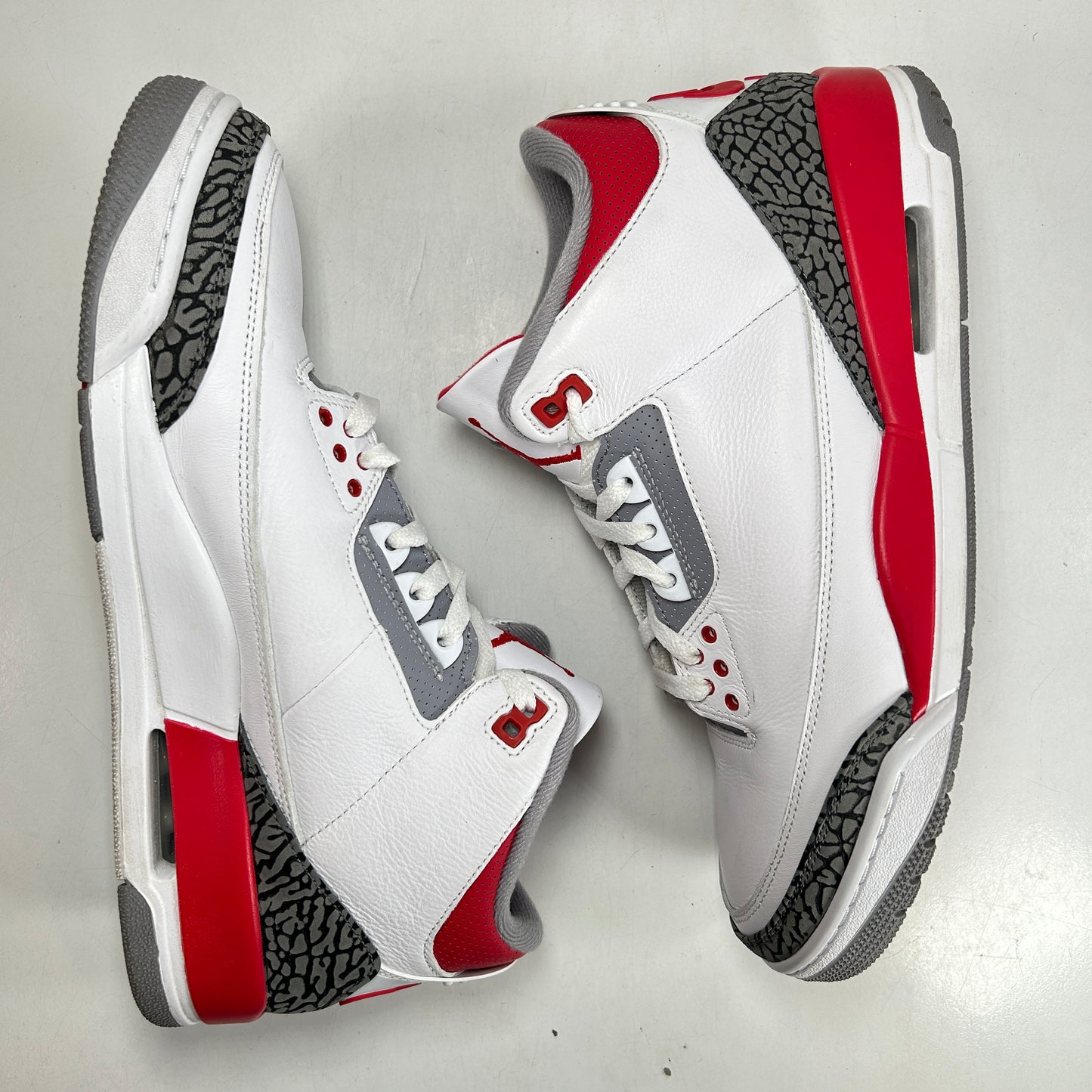 DN3707 160 Jordan 3 Retro Fire Red (2022) [USED] - 11.5 M (Used)