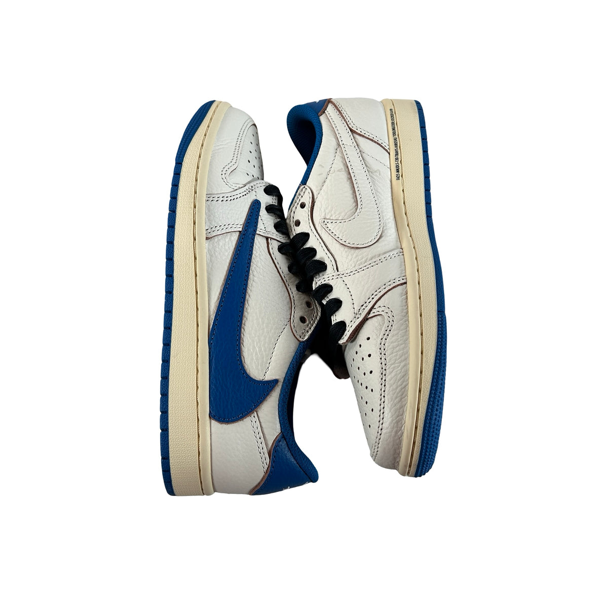 DM7866 104 Jordan 1 Retro Low OG SP Fragment x Travis Scott Sail Military Blue [USED] - 5.5 M (Used)