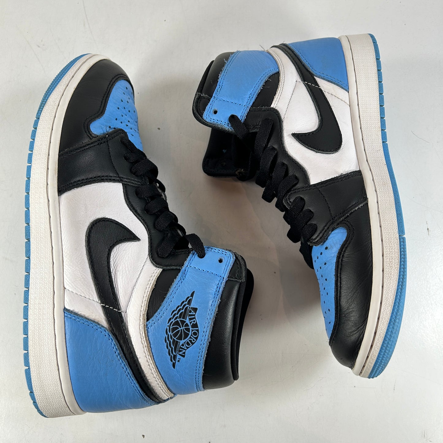 DZ5485 400 Jordan 1 Retro High OG UNC Toe [USED] - 9 M (Used) (No Box)