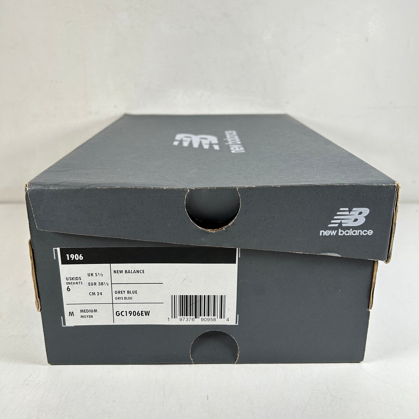 GC1906EW New Balance 1906R SIlver Metallic Chrome Blue (GS) [USED] - 6 Y (Used)