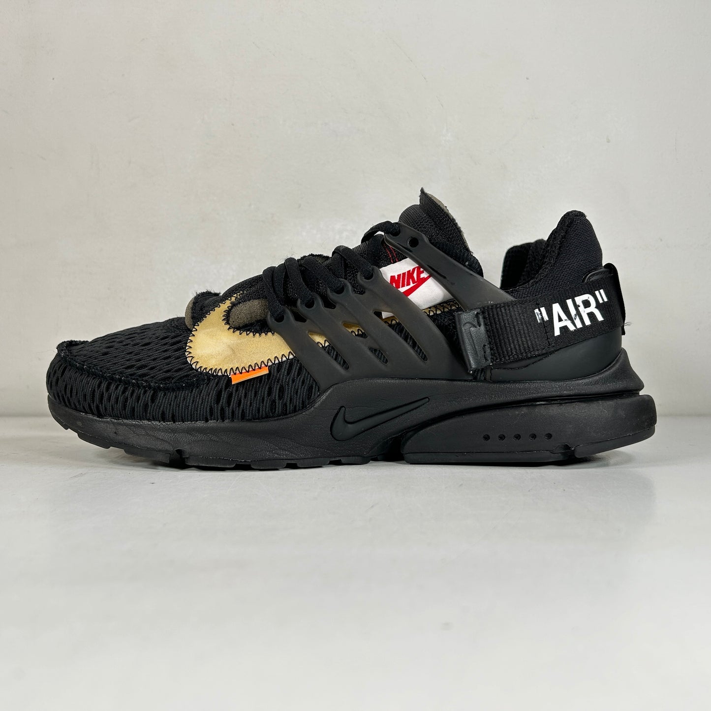 AA3830 002 Nike Air Presto Off-White Black [USED] - 10 M (VNDS) (No Box)