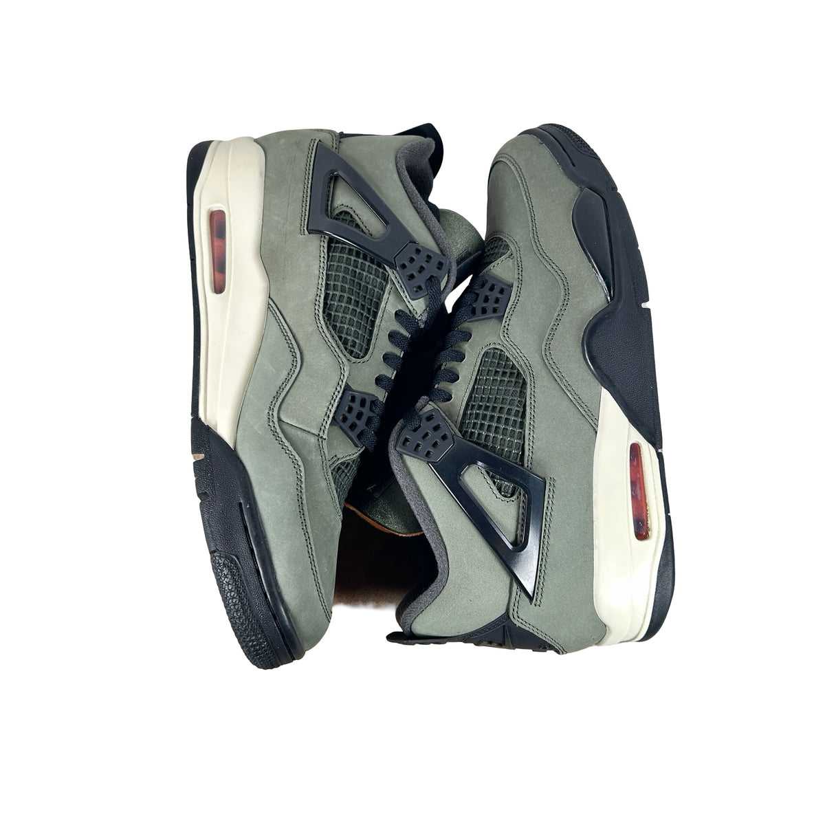 IB1519 200 Jordan 4 Retro OG SP Undefeated (2025) [USED] - 10 M (Used12)