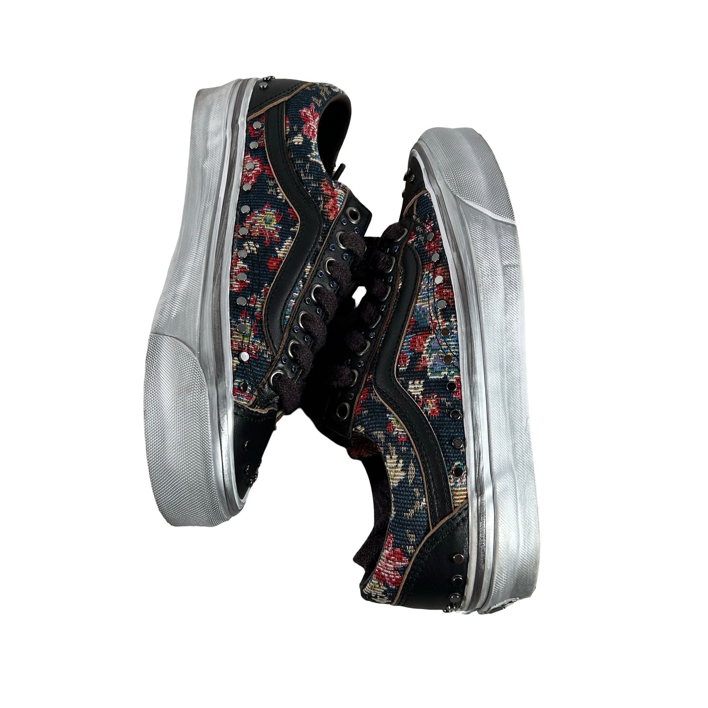 VN000D2GBLA Vans OTW Old Skool 36 Vibram Floral Rivets Black [USED] - 6 M (Used)