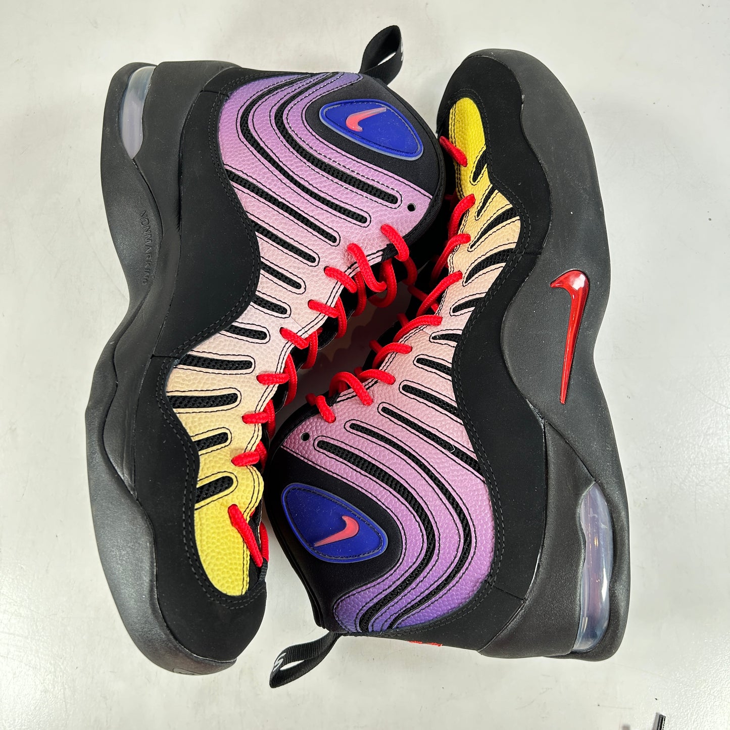 DX3292 001 Nike Air Bakin SP Supreme Black Gradient [USED] - 10.5 M (Used3)