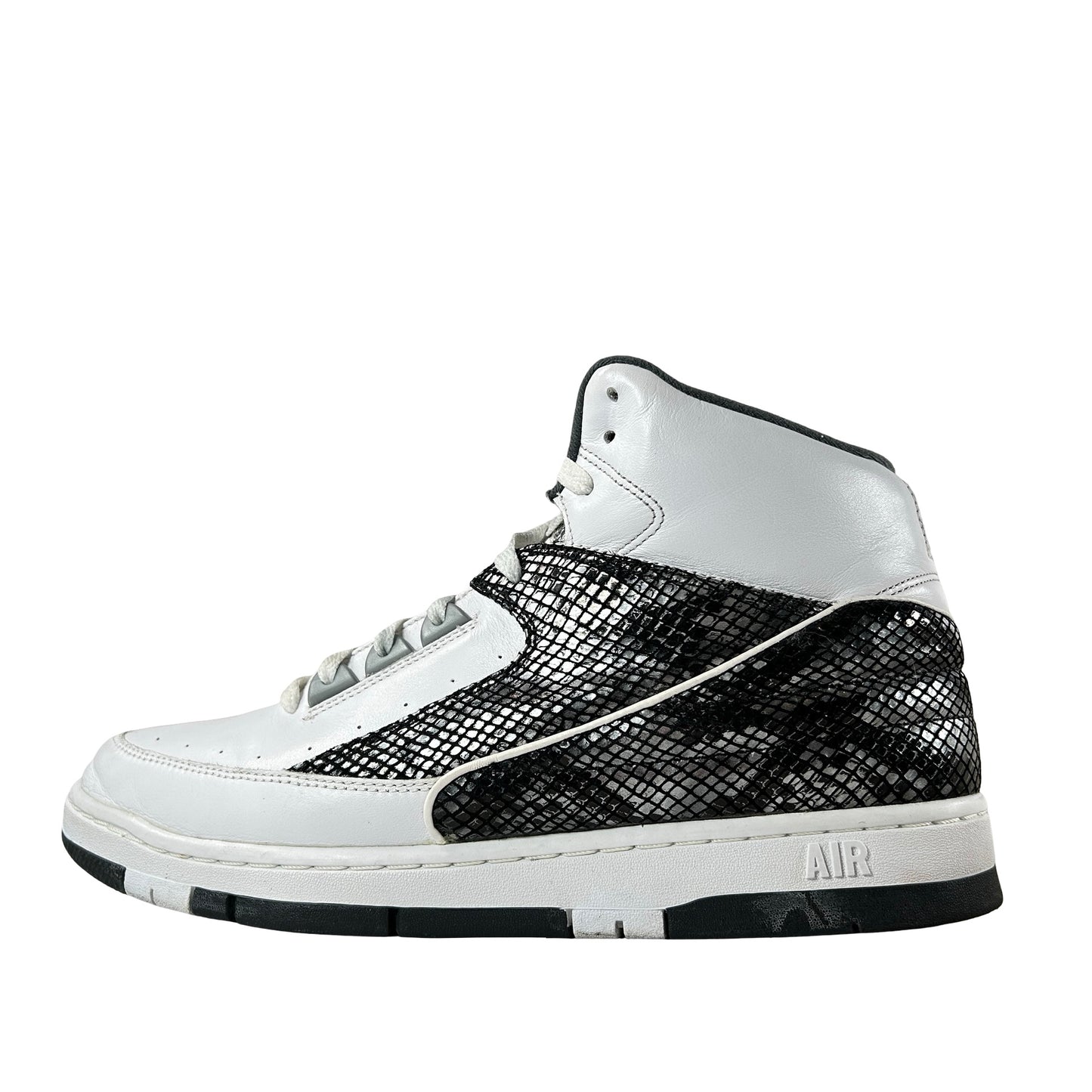 632631 110 Nike Air Python White Metallic Silver [USED] - 11 M (Used) (Replace Box)
