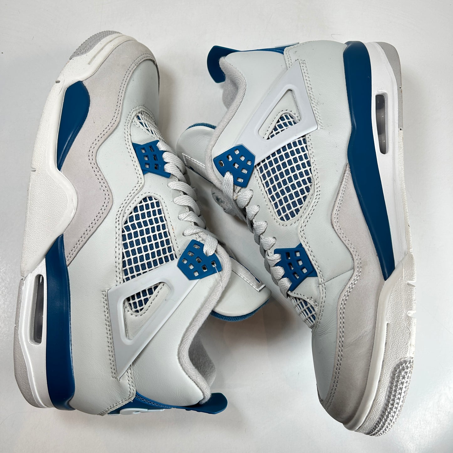 FV5029 141 Jordan 4 Retro Military Blue (2024) [USED] - 8.5 M (Used)