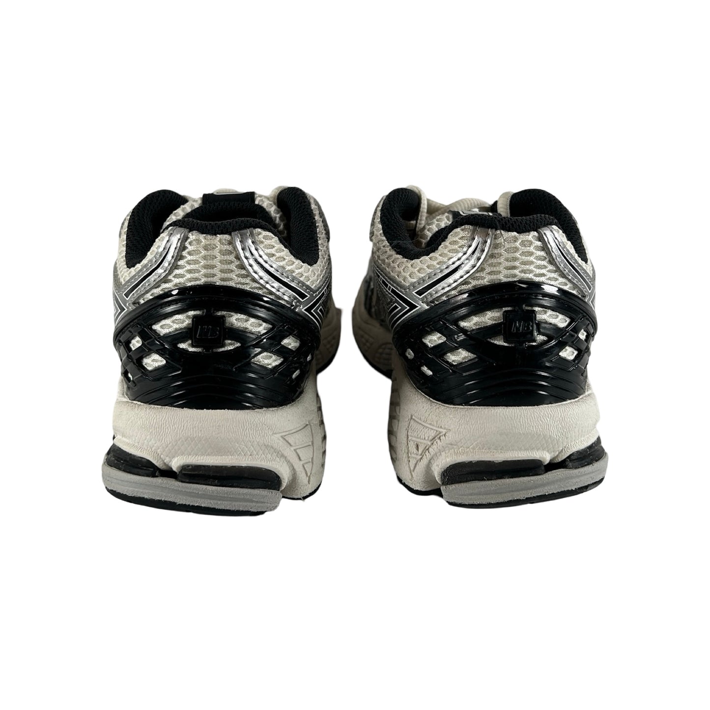 GC1906ER New Balance 1906R Silver Metallic Black (GS) [USED] - 6.5 M (Used) (No Box)