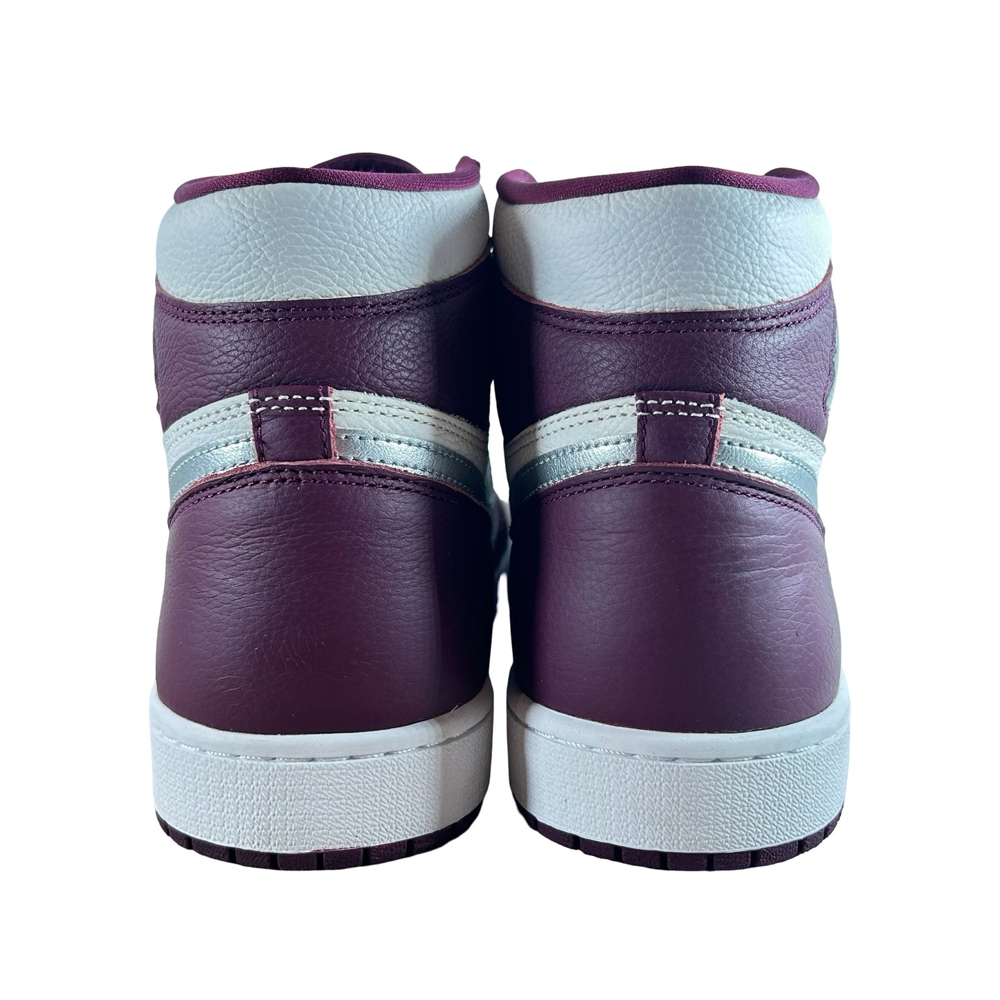 555088 611 Jordan 1 Retro High OG Bordeaux [USED] - 13 M (VNDS) (No Box)