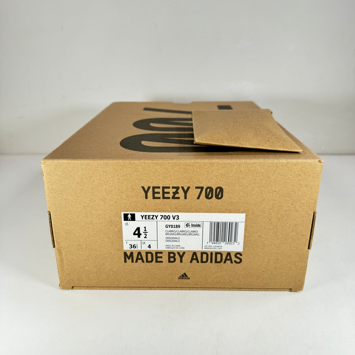 GY0189 adidas Yeezy 700 V3 Clay Brown [USED] - 4.5 M (Used)