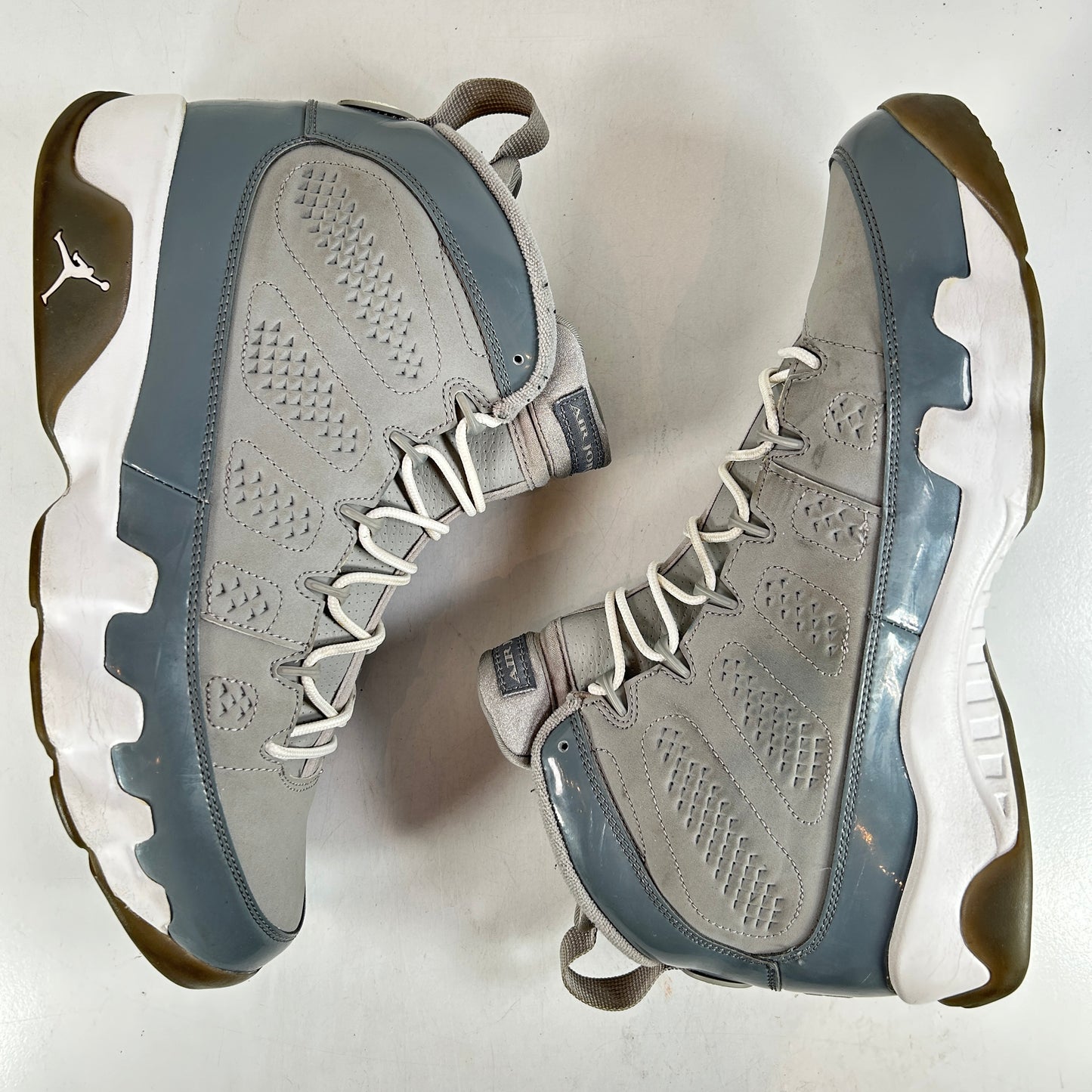 302370 015 Jordan 9 Retro Cool Grey (2012) [USED] - 11 M (Used) (No Box)