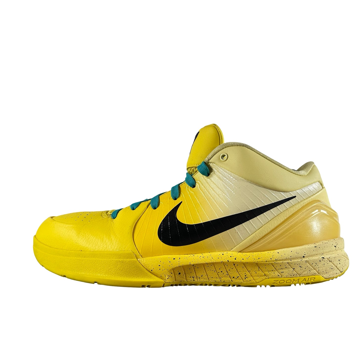 IH0587 700 Nike Kobe 4 Protro CHBL [USED] - 10.5 M (Used) (No Box)