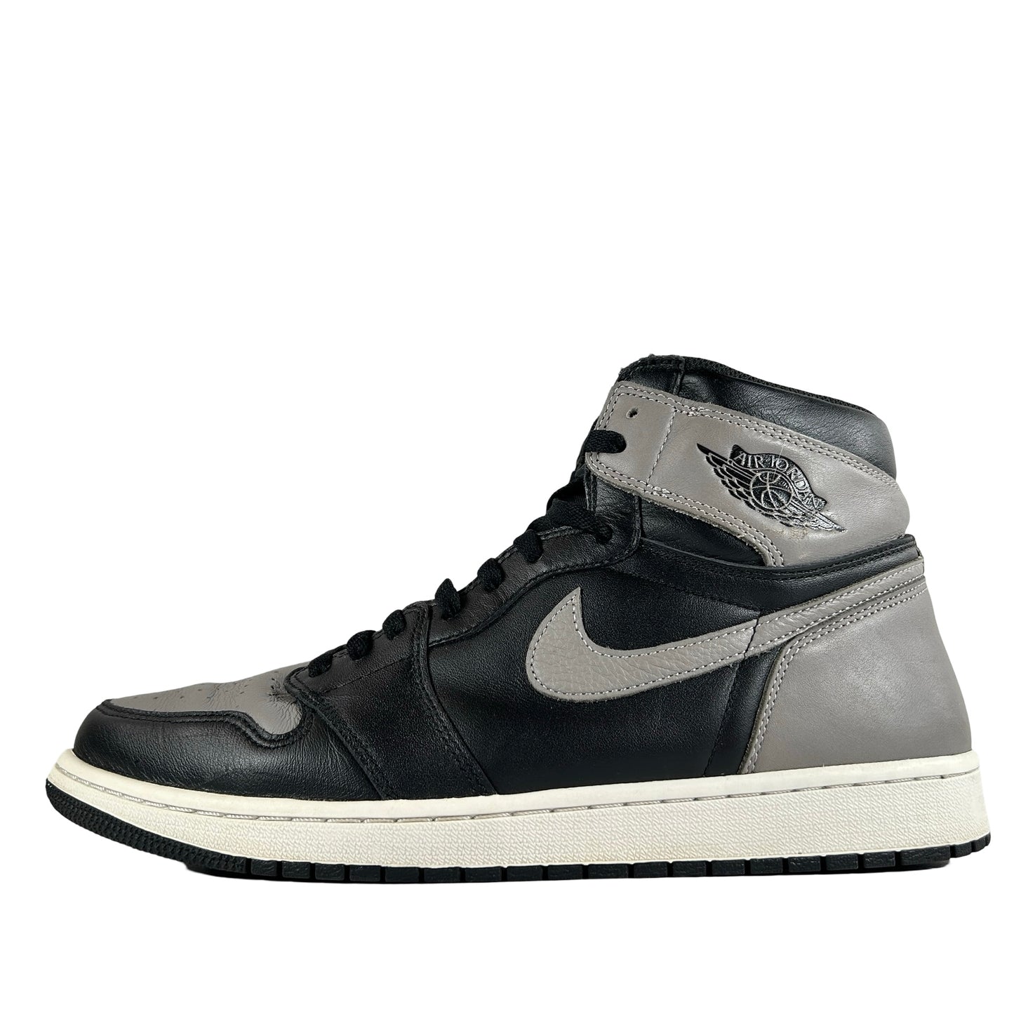 555088 013 Jordan 1 Sombra (2018)