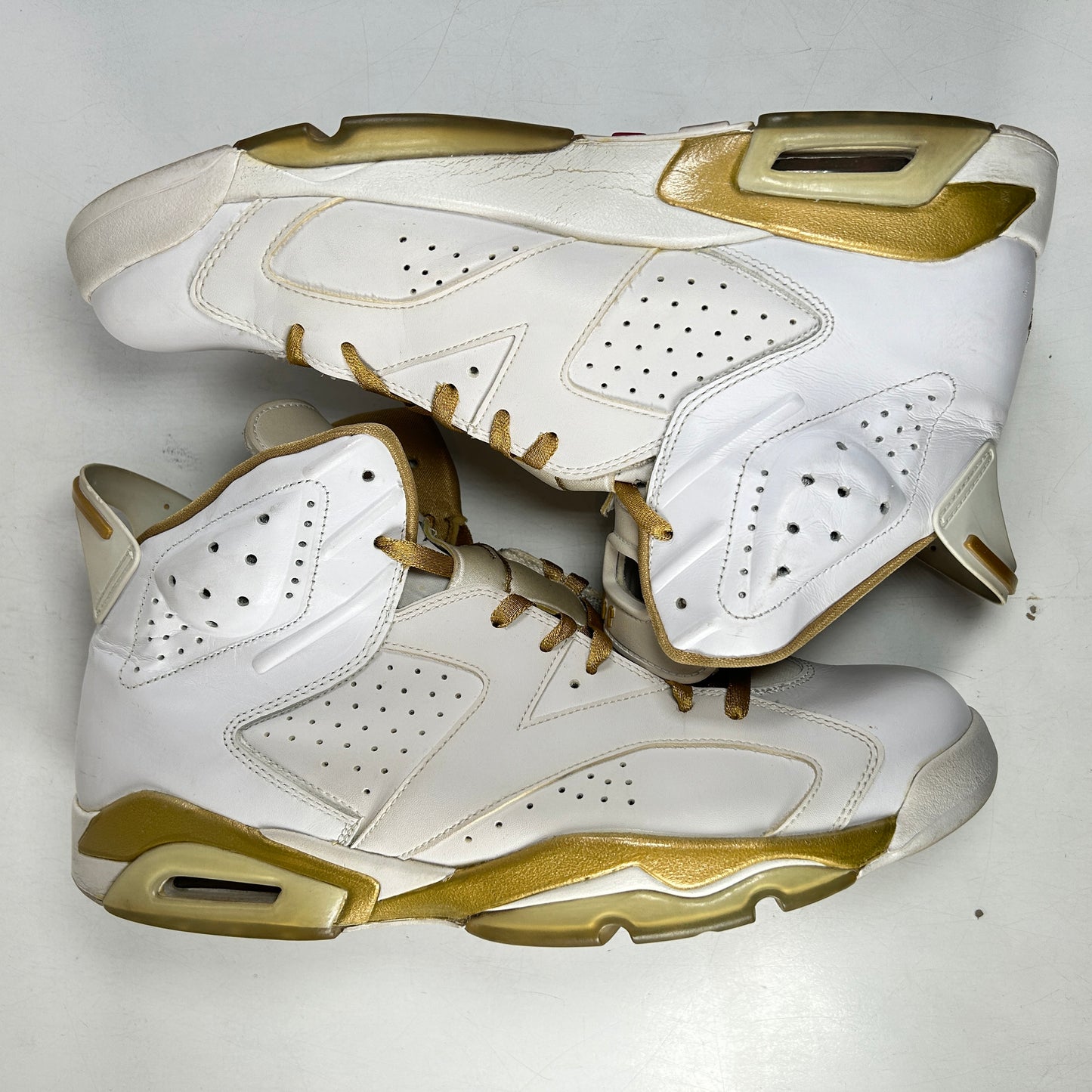 384664 135 Jordan 6 Retro Golden Moments Pack (6) [USED] - 14 M (Used) (No Box)