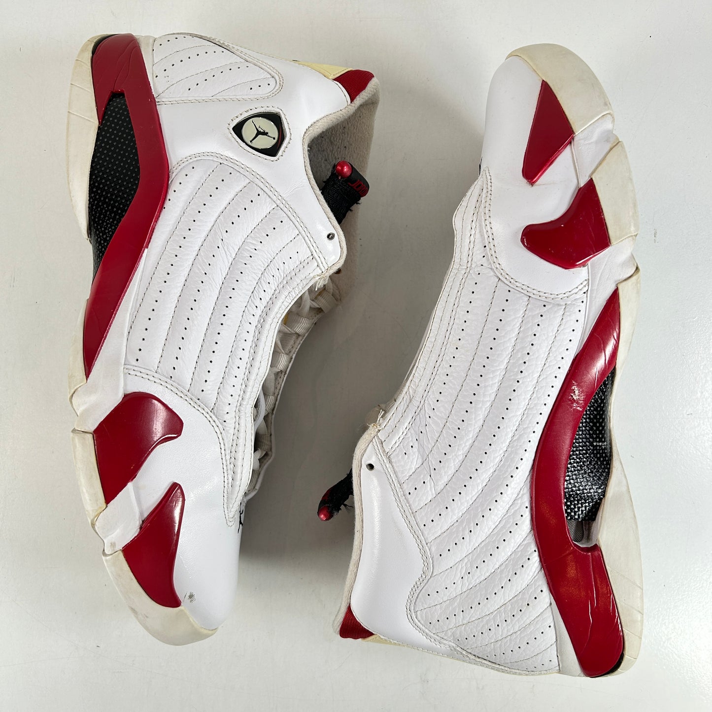 487471 101 Jordan 14 Retro Candy Cane (2012) [USED] - 12 M (Used)