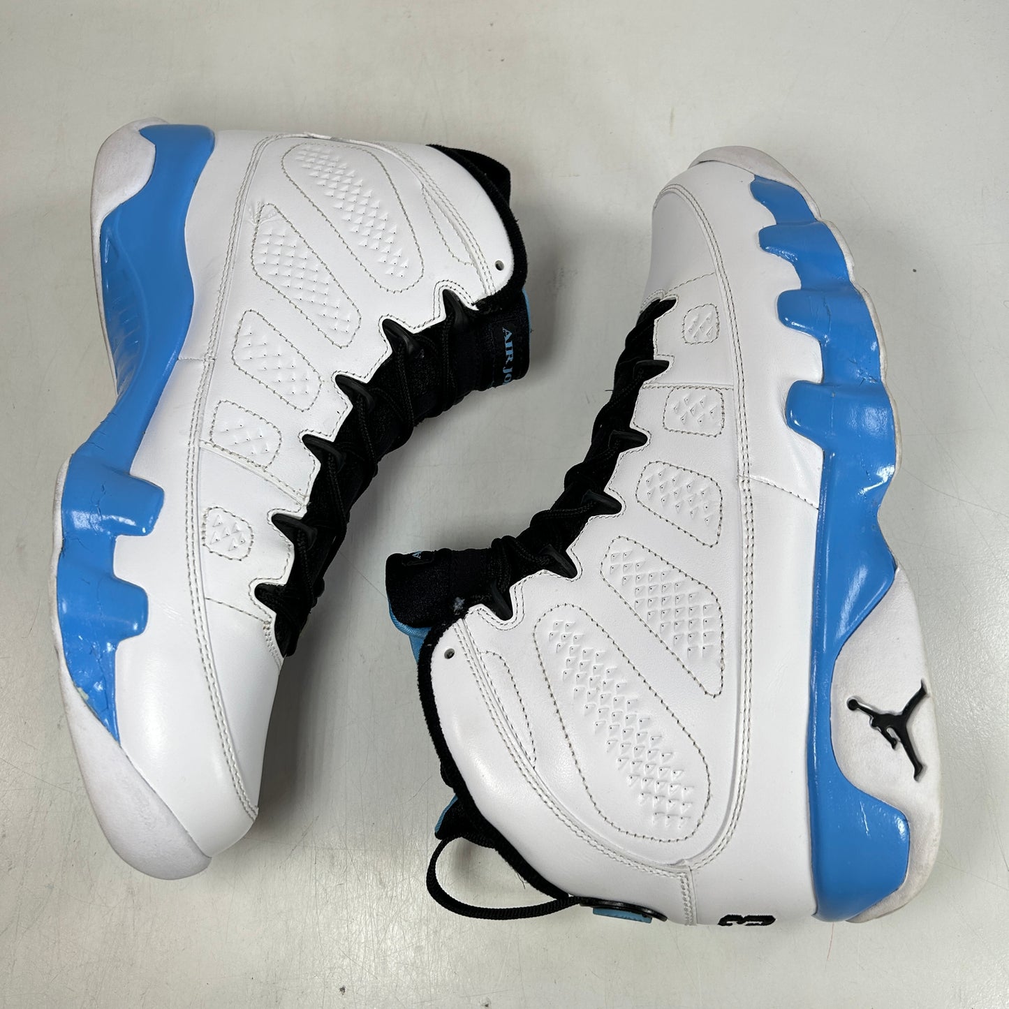 302370 103 Jordan 9 Retro Polvo