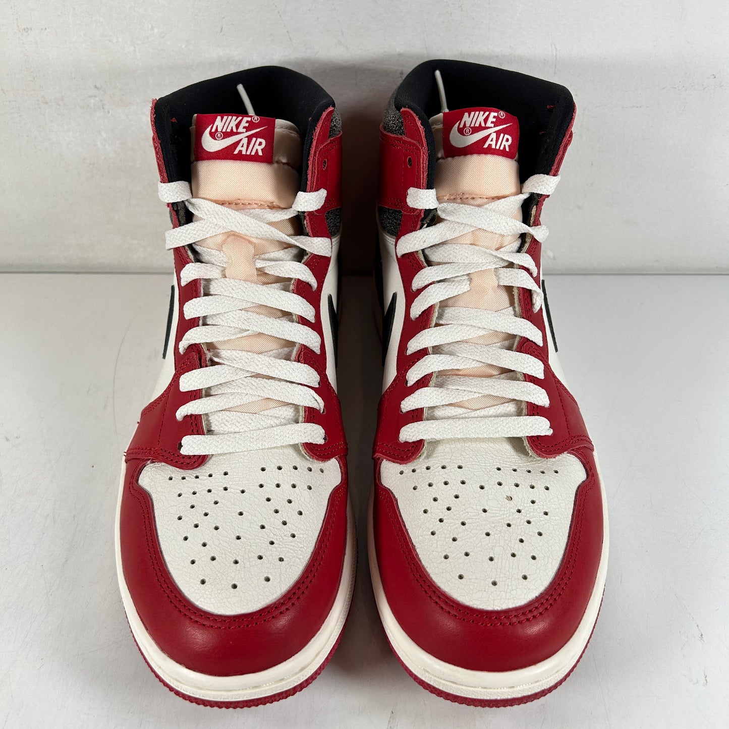 DZ5485 612 Jordan 1 Retro High OG Chicago Lost And Found [USED] - 10 M (VNDS2)