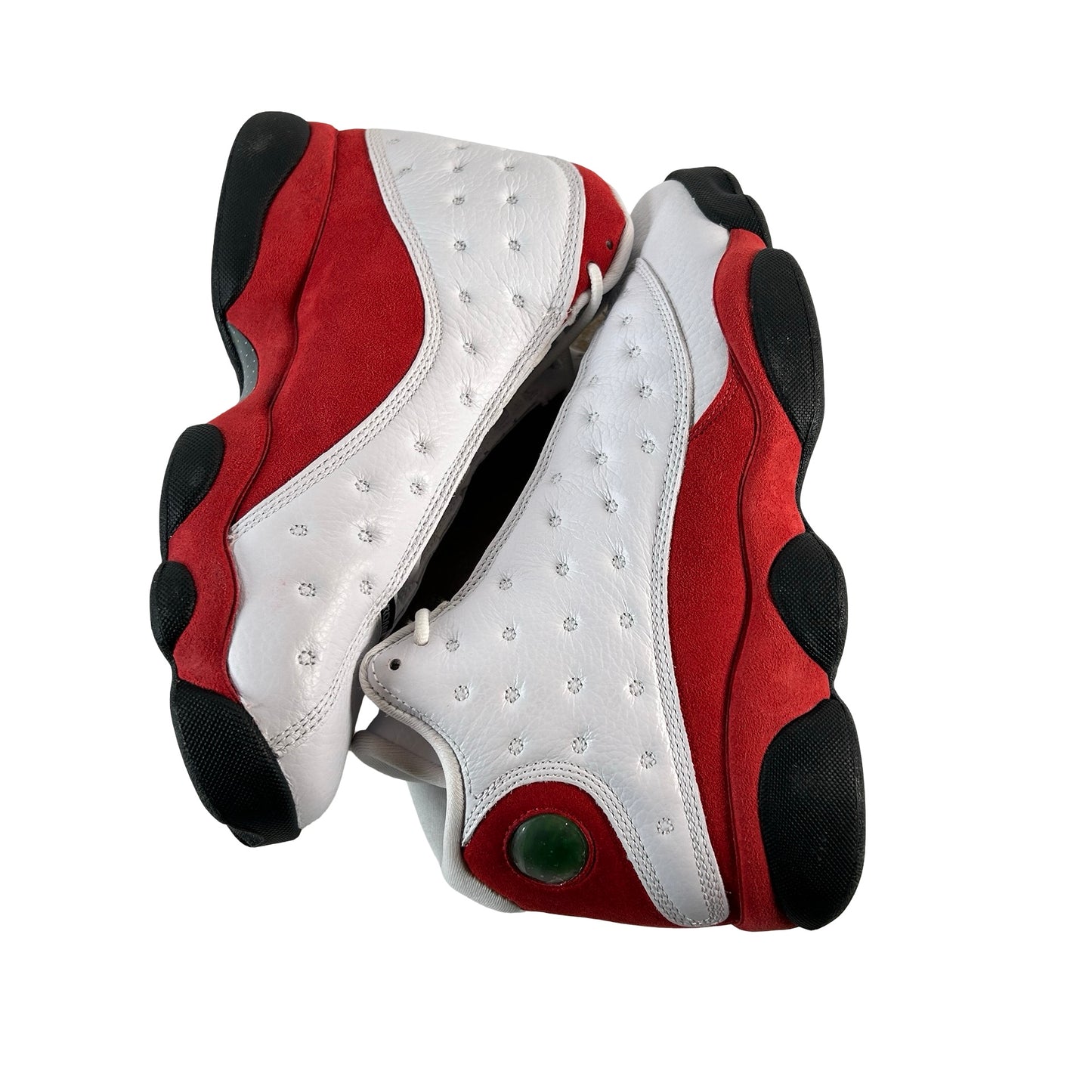 414571 122 Jordan 13 Retro OG Chicago (2017) [CONDITIONAL] - 7.5 M (Stain Near Holographic Eye)