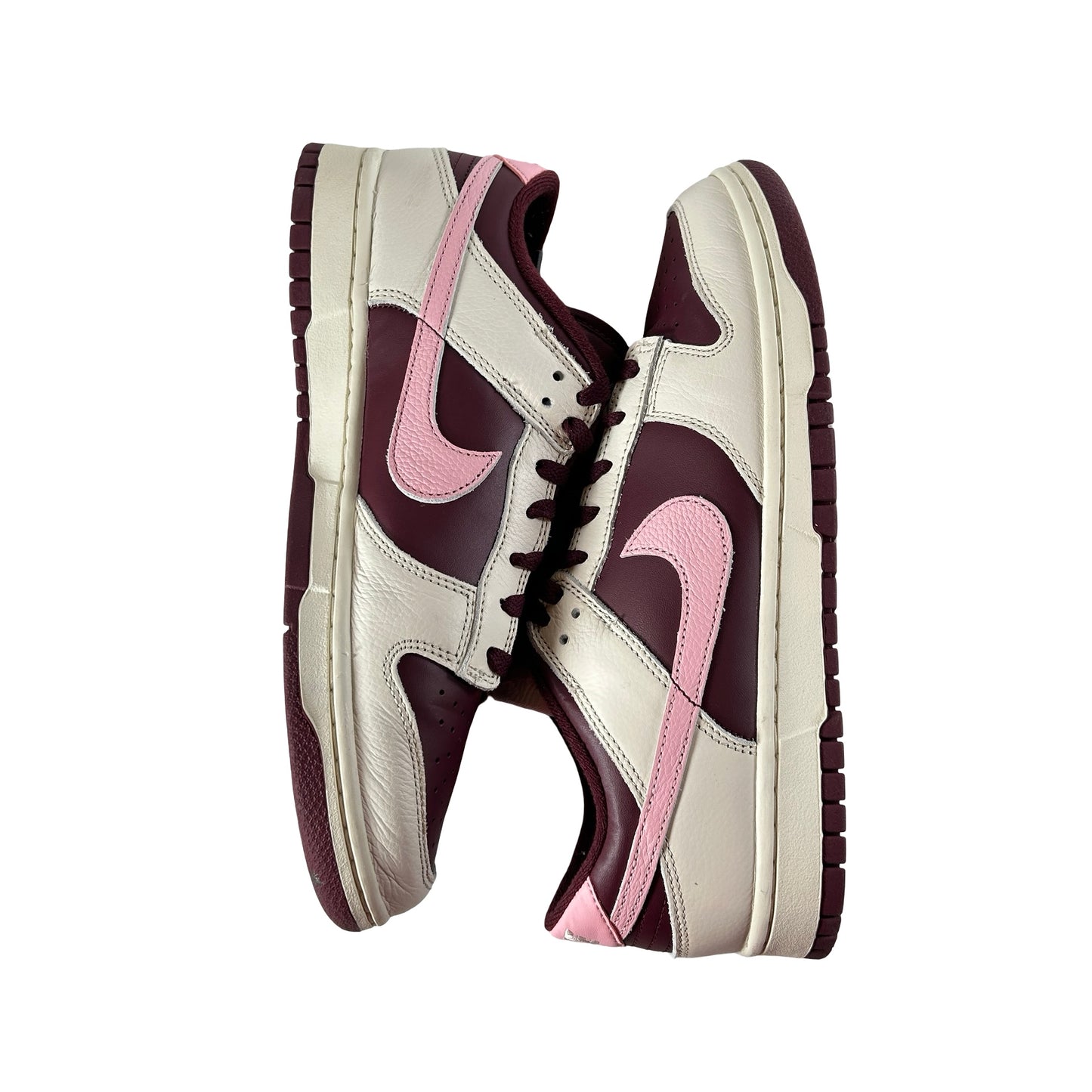DR9705 100 Nike Dunk Low Retro PRM Valentine's Day (2023) [USED] - 10 M (Used) (No Box)