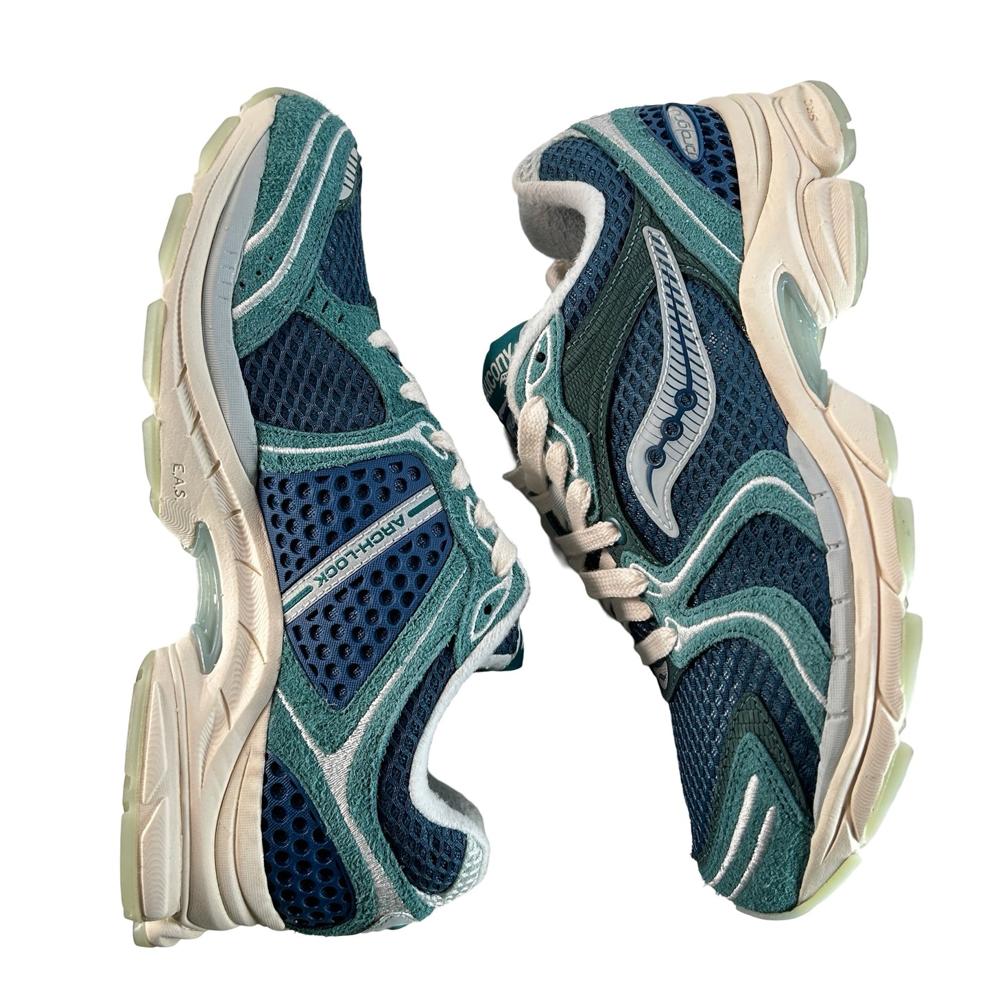 S70874 1 Saucony ProGrid Triumph 4 END. Nessie [USED] - 9 M (Used)