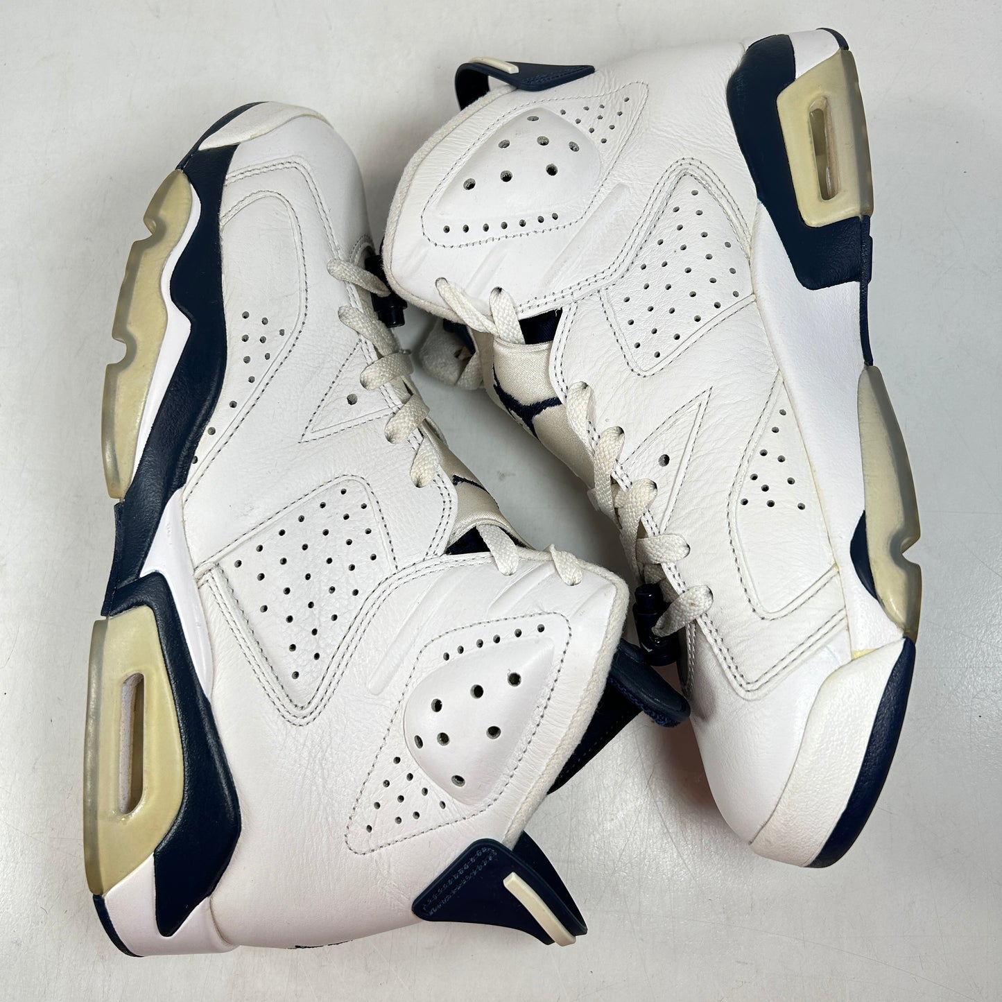 CT8529 141 Jordan 6 Retro Midnight Navy (2022) [USED] - 9.5 M (Used)