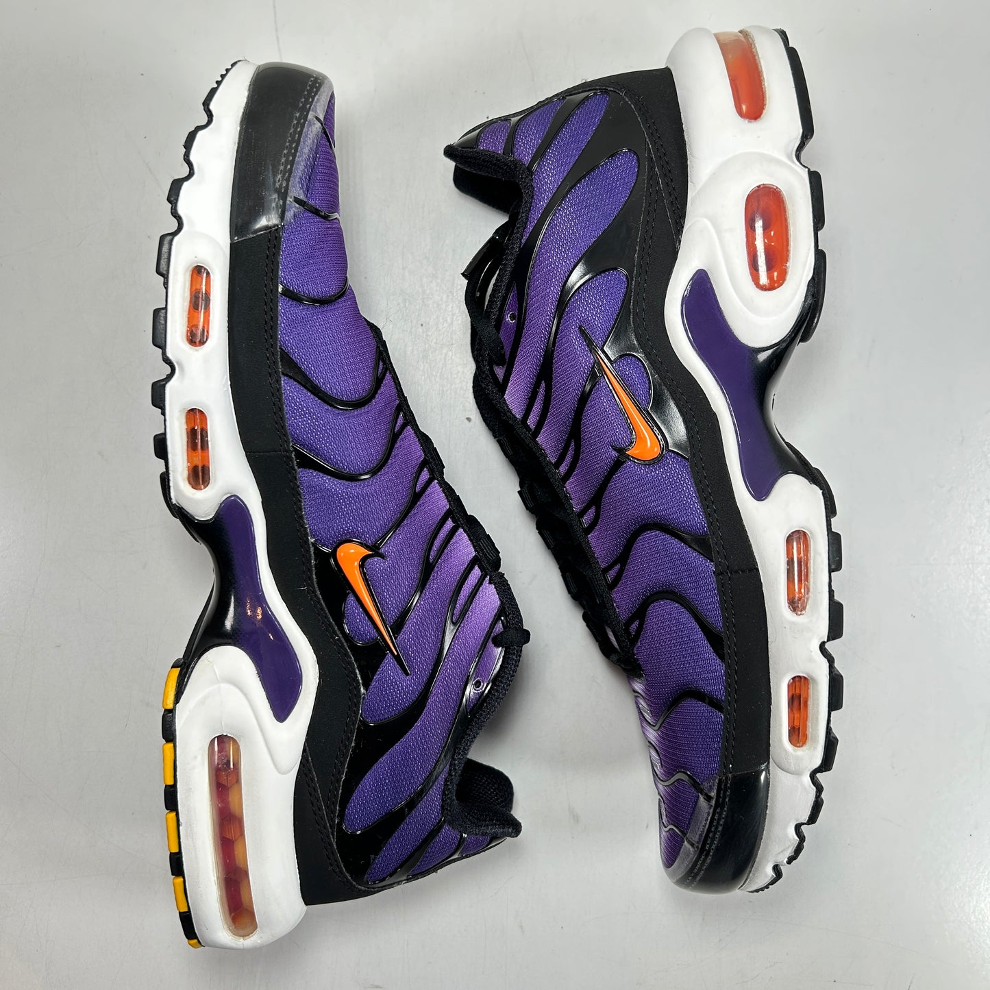 DX0755 500 Nike Air Max Plus OG Voltage Purple (2024) [Used] - 11.5 M (Used)