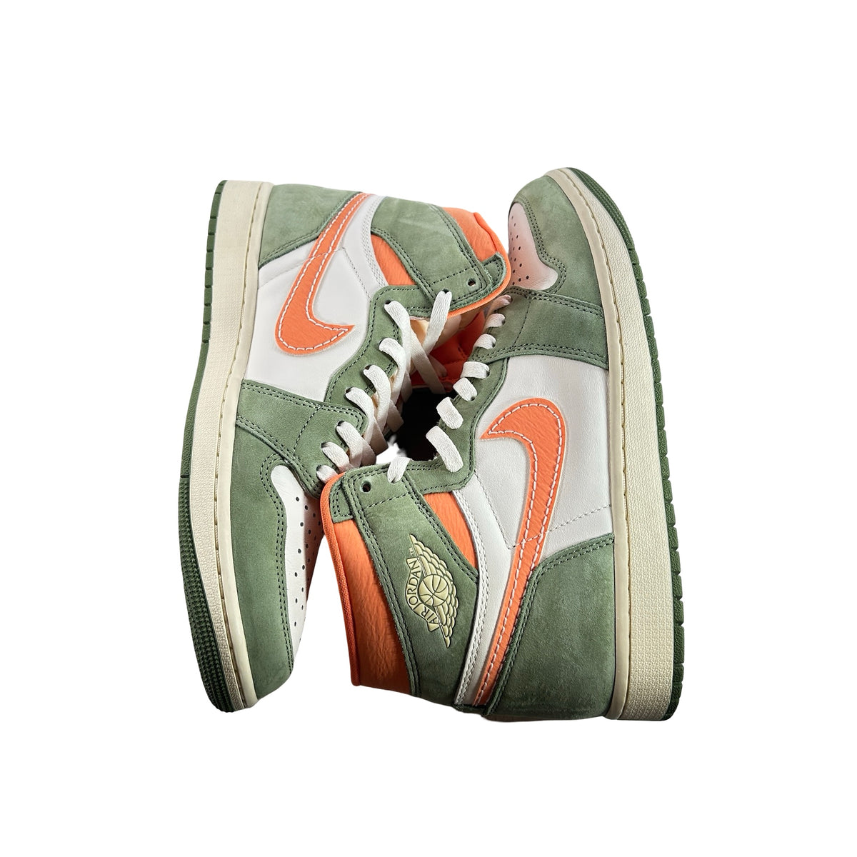 FB9934 300 Jordan 1 High OG Craft Celadon [USED] - 10 M (Used)