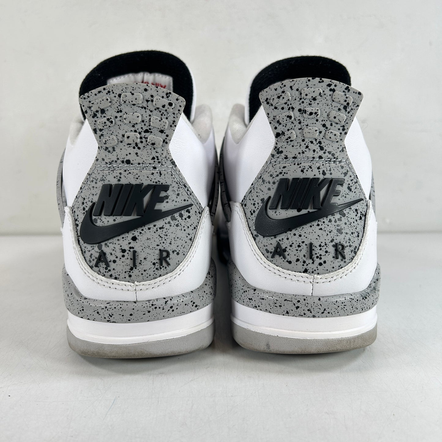 840606 192 Jordan 4 Blanco Cemento