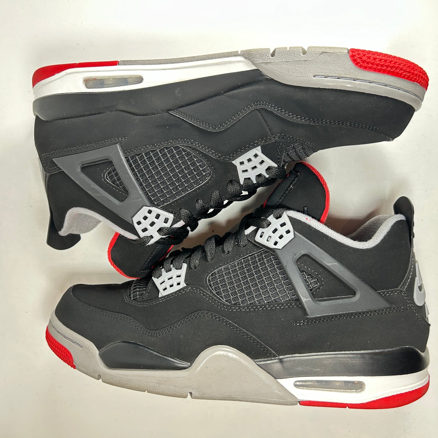 308497 060 Jordan 4 Bred (2019) [USED] - 11 M (Used) (No Box4)