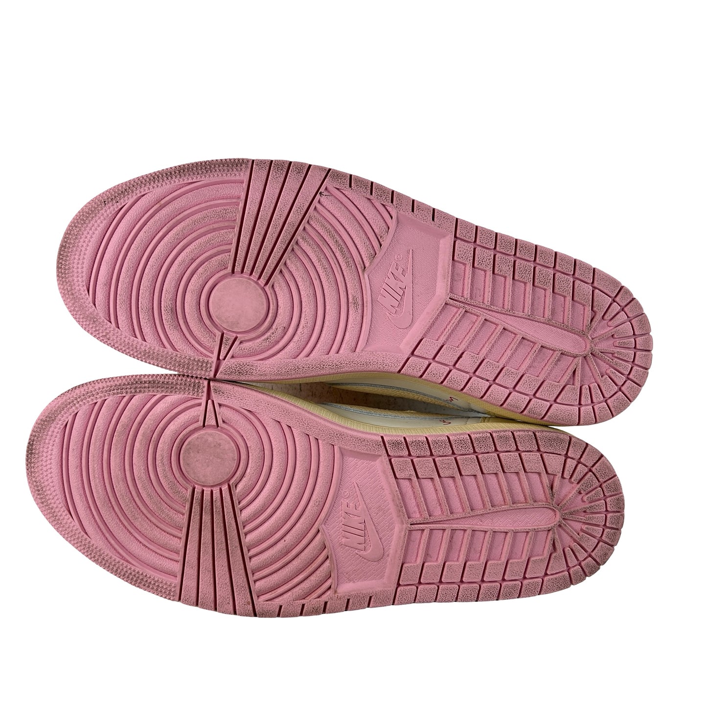 IQ7604 100 Jordan 1 Retro Low OG SP Travis Scott Shy Pink [USED] - 10.5 M (Used)