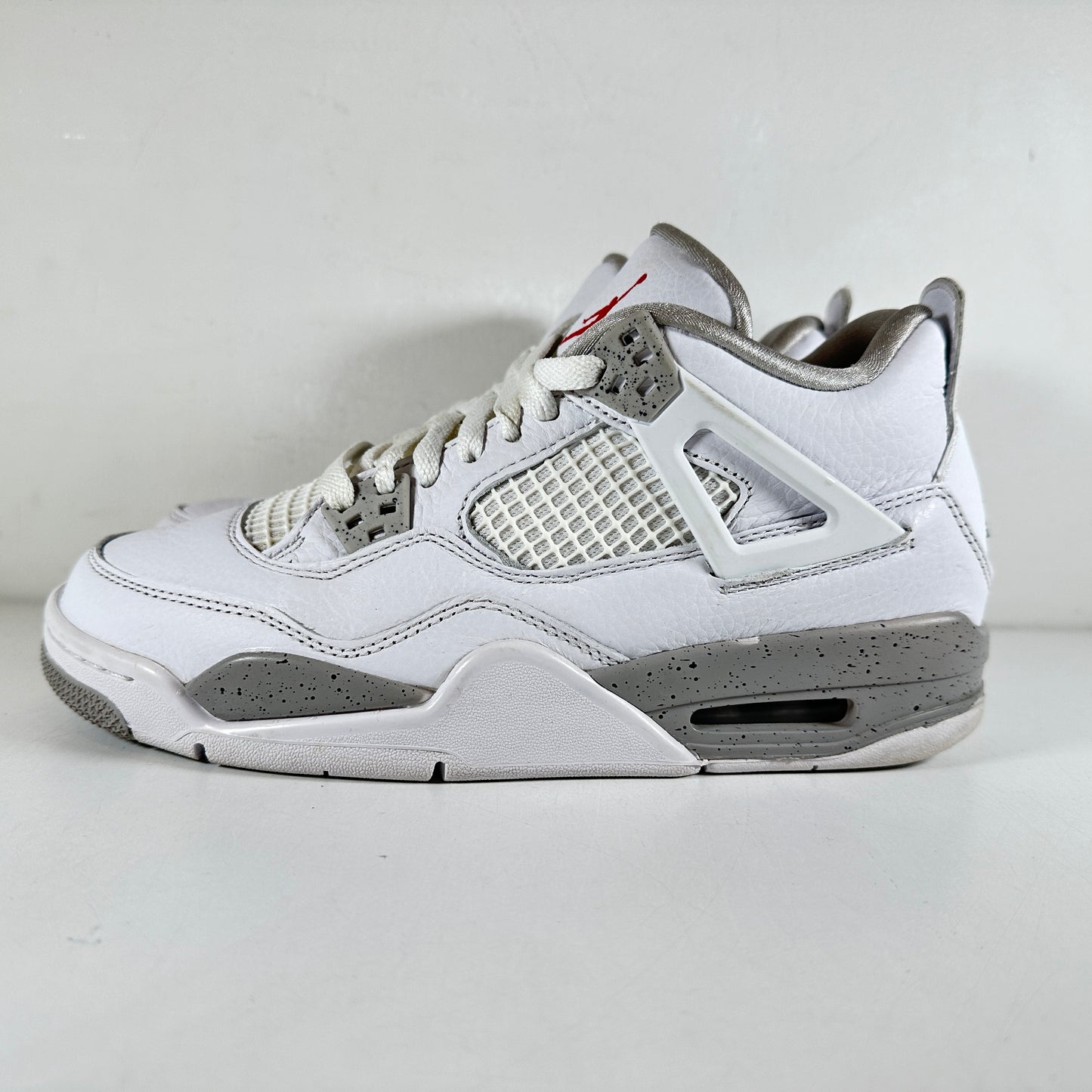DJ4699 100 Jordan 4 Retro White Oreo (2021) (GS) [USED] - 7Y (Used)