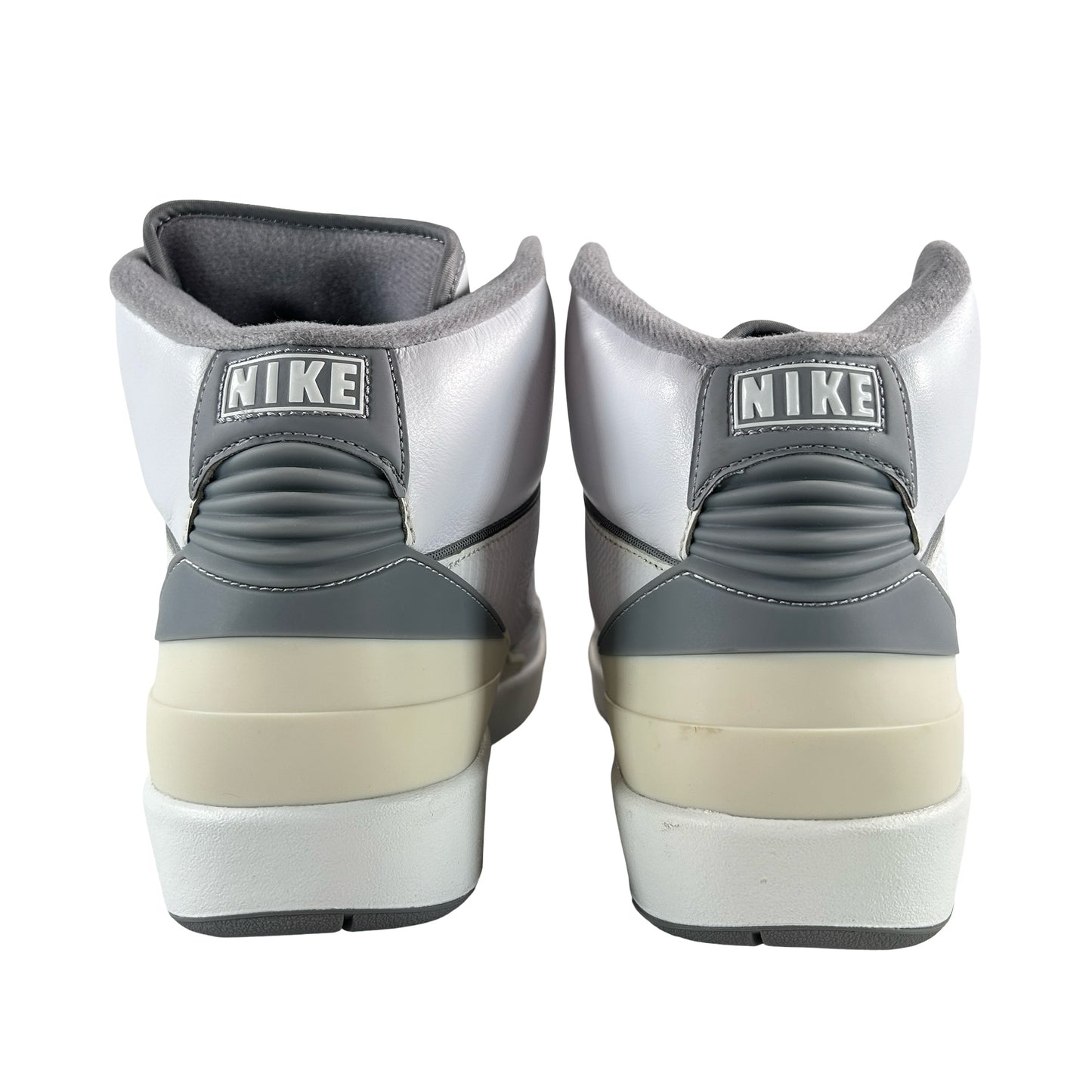 DR8884 100 Jordan 2 Retro Cement Grey [CONDITIONAL] - 13 M (Yellowing) (Replace Box)