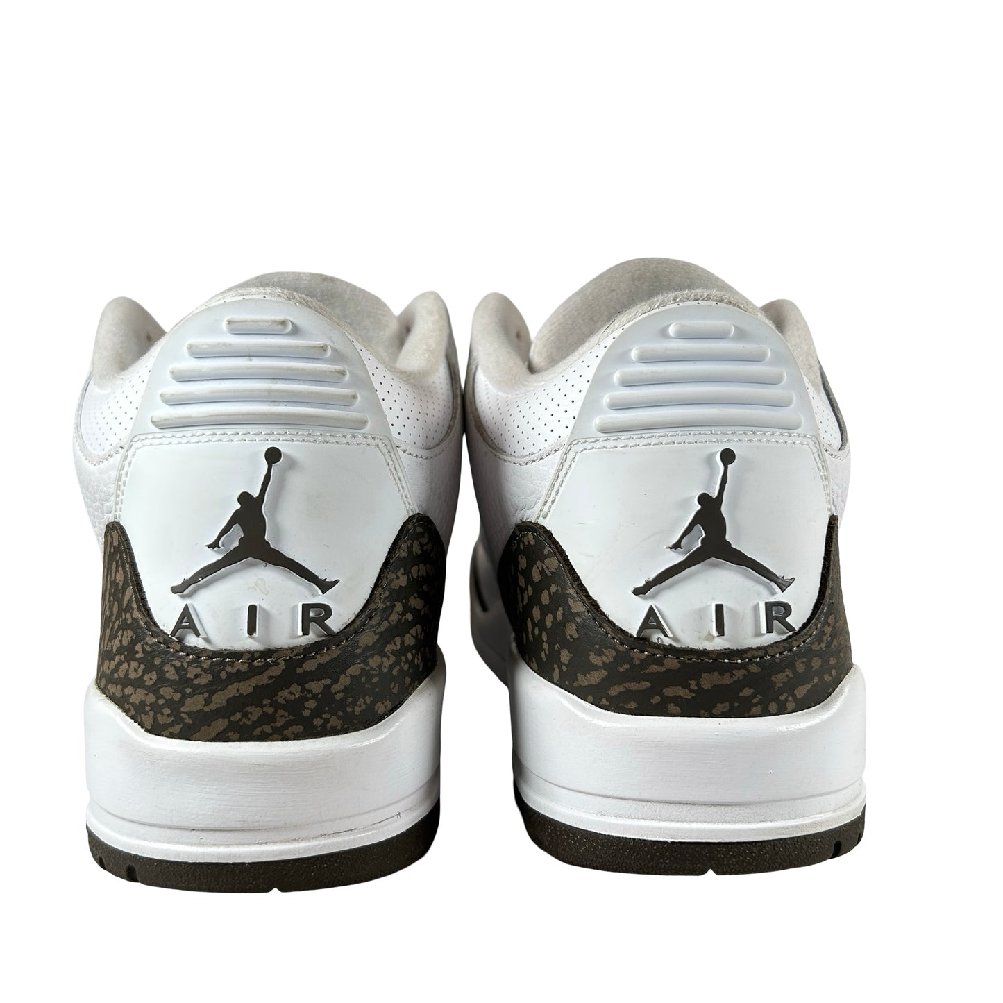 136064 122 Jordan 3 Moca