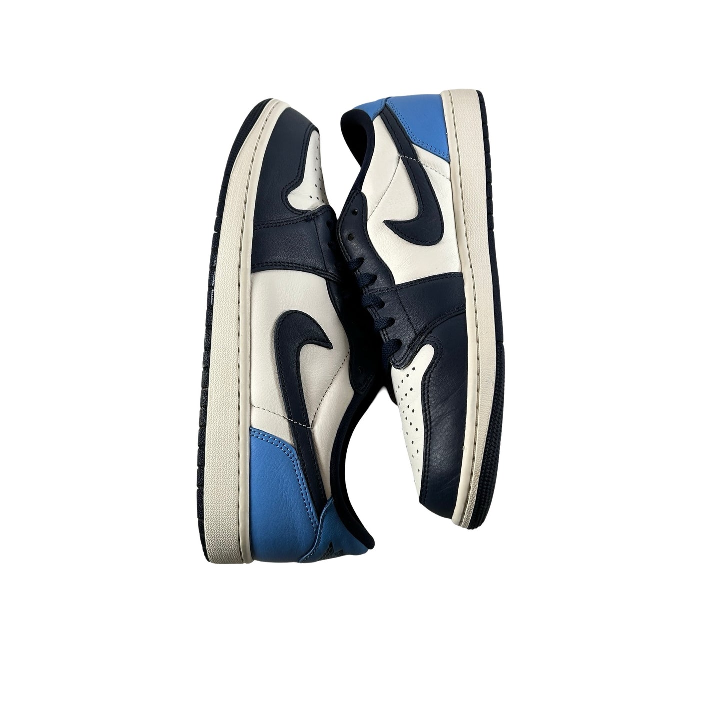 CZ0790 400 Jordan 1 Low OG Obsidian UNC [USED] - 11.5 M (Used)