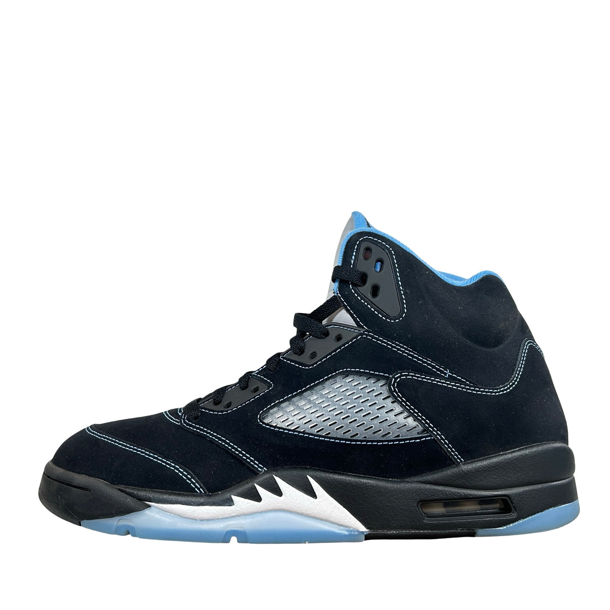 DD0587 008 Jordan 5 Retro Black University Blue (2026) [USED] - 11.5 M (Used)
