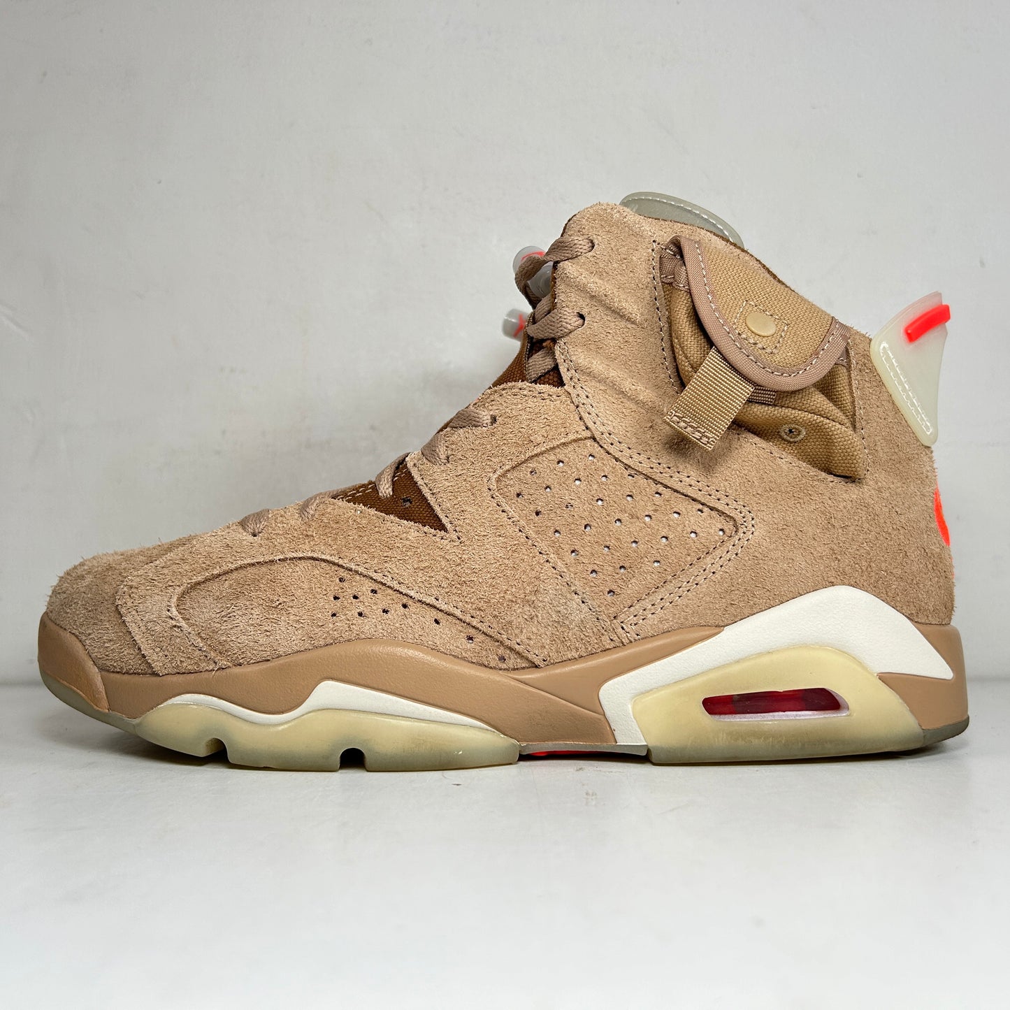 DH0690 200 Jordan 6 Retro Travis Scott British Khaki [USED] - 8.5 M (Used3)