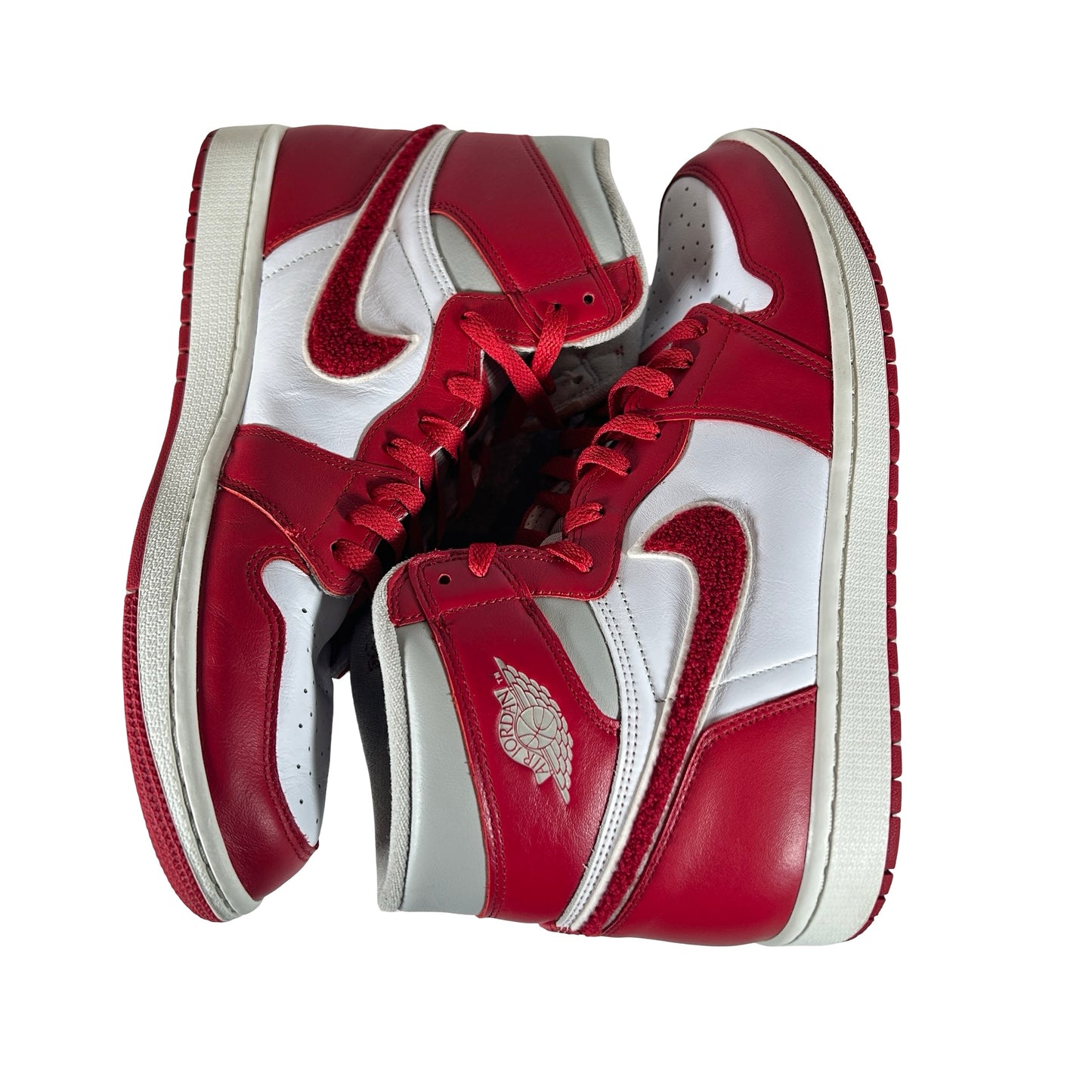 DJ4891 061 Jordan 1 Retro High OG Varsity Red (W) [USED] - 12 W (Used)