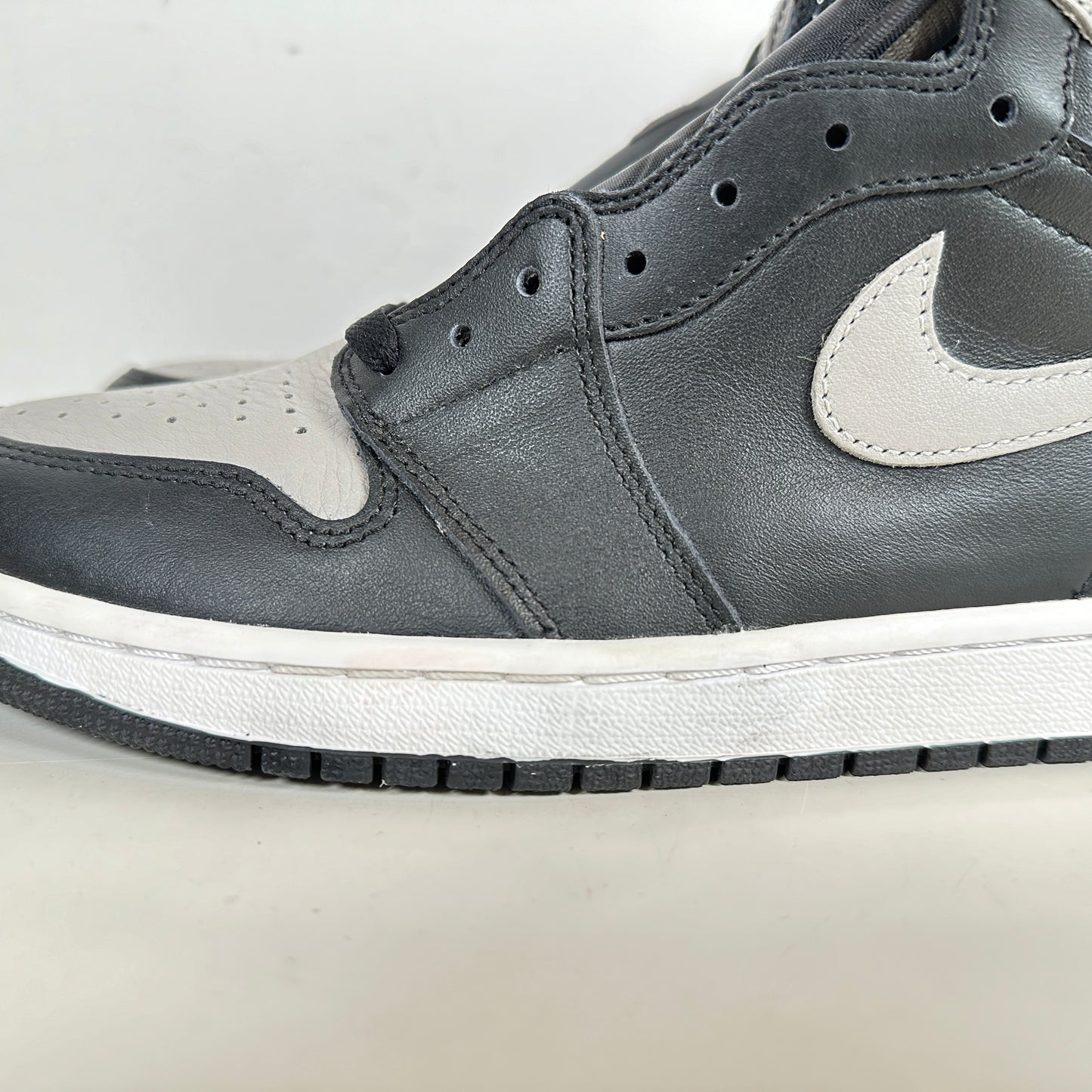 555088 013 Jordan 1 Shadow (2018) [CONDITIONAL] - 10.5 M