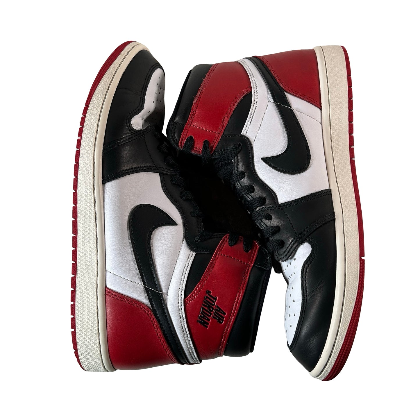 DZ5485 106 Jordan 1 Retro High OG Black Toe Reimagined [USED] - 11 M (Used6) (No Box6)