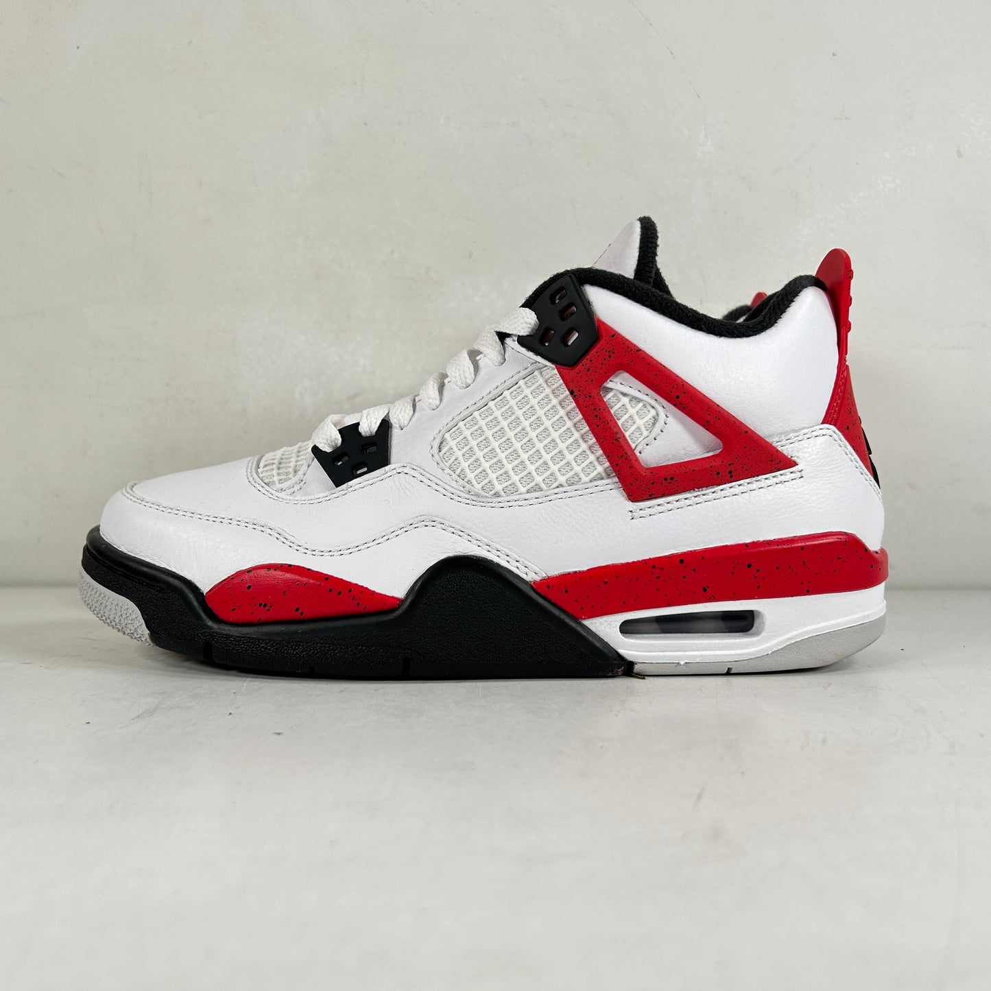 408452 161 Jordan 4 Retro Red Cement (GS) [USED] - 5.5 Y (Used2)