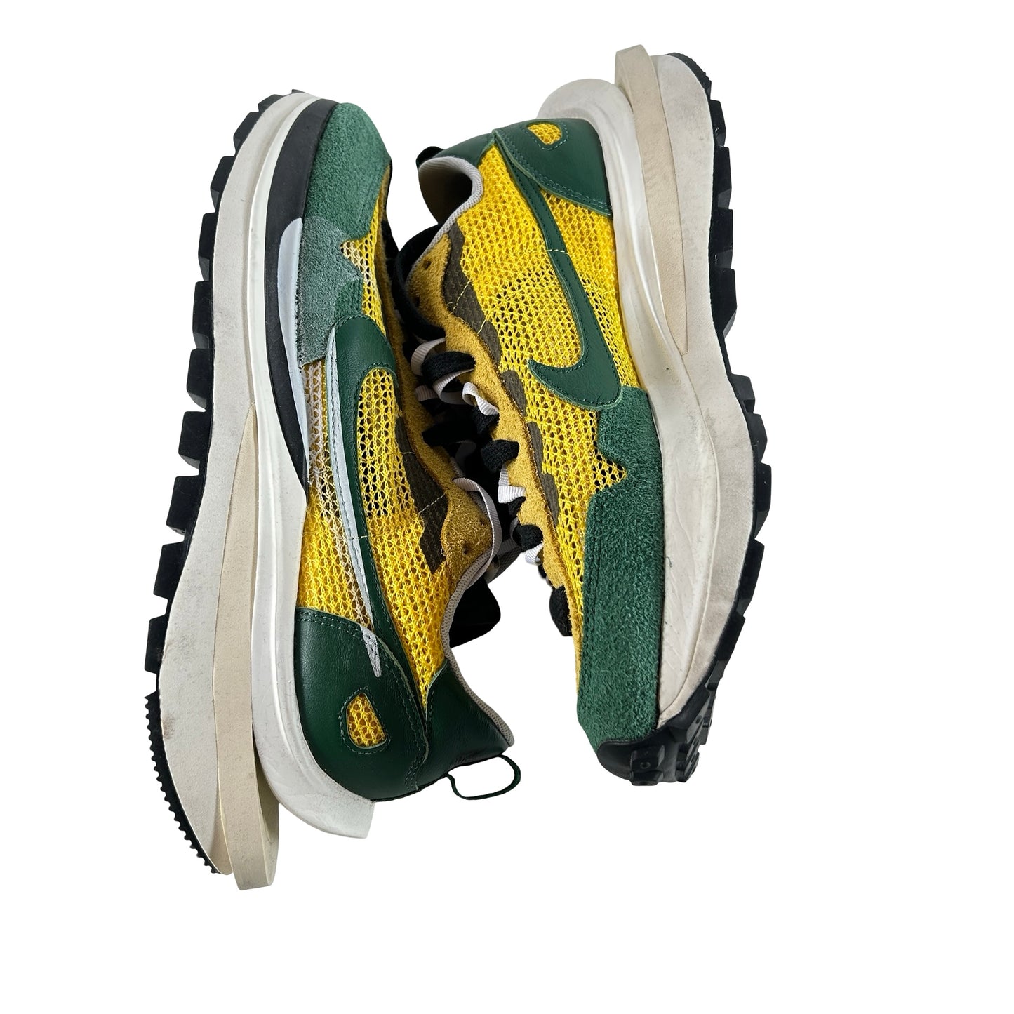 CV1363 700 Nike Vaporwaffle sacai Tour Yellow Stadium Green [USED] - 9.5 M (Used) (No Box)