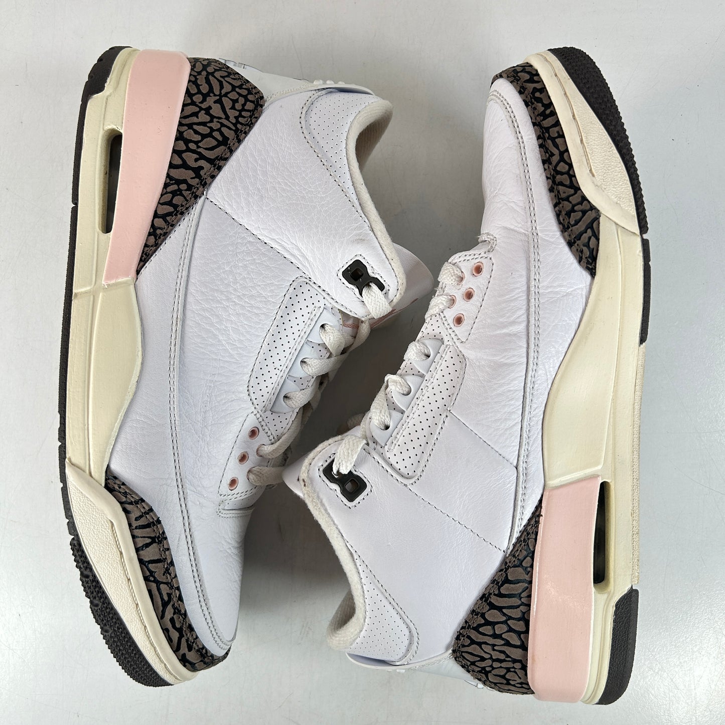 CK9246 102 Jordan 3 Retro Neapolitan Dark Mocha (Women's) [USED] - 11 W (Used)