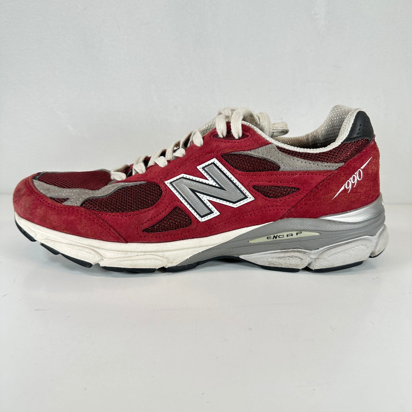 M990TF3 New Balance 990v3 MiUSA Teddy Santis Scarlet [USED] - 10.5 M (Used)