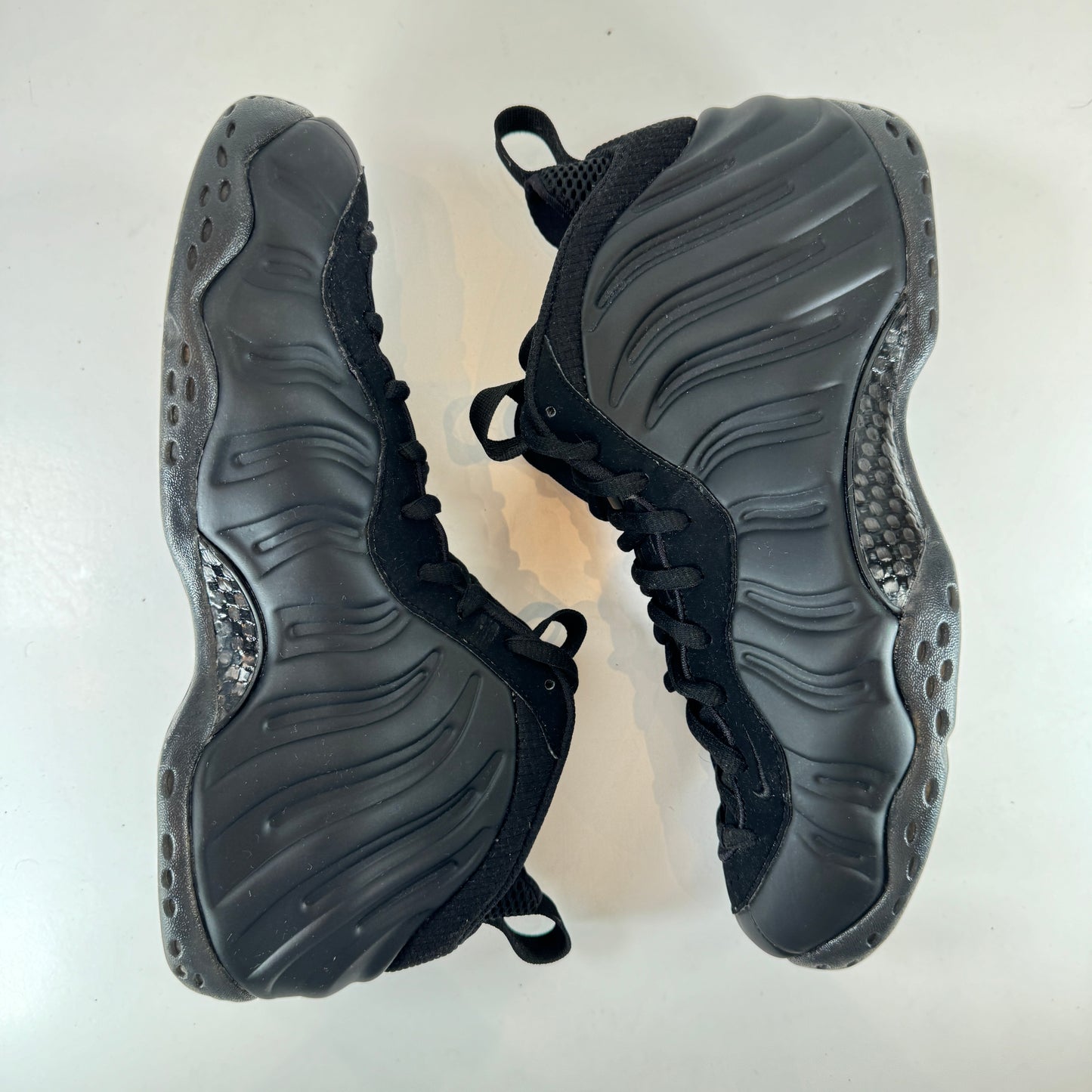 FD5855 001 Nike Air Foamposite One Anthracite (2023) [USED] - 10.5 M (Used)